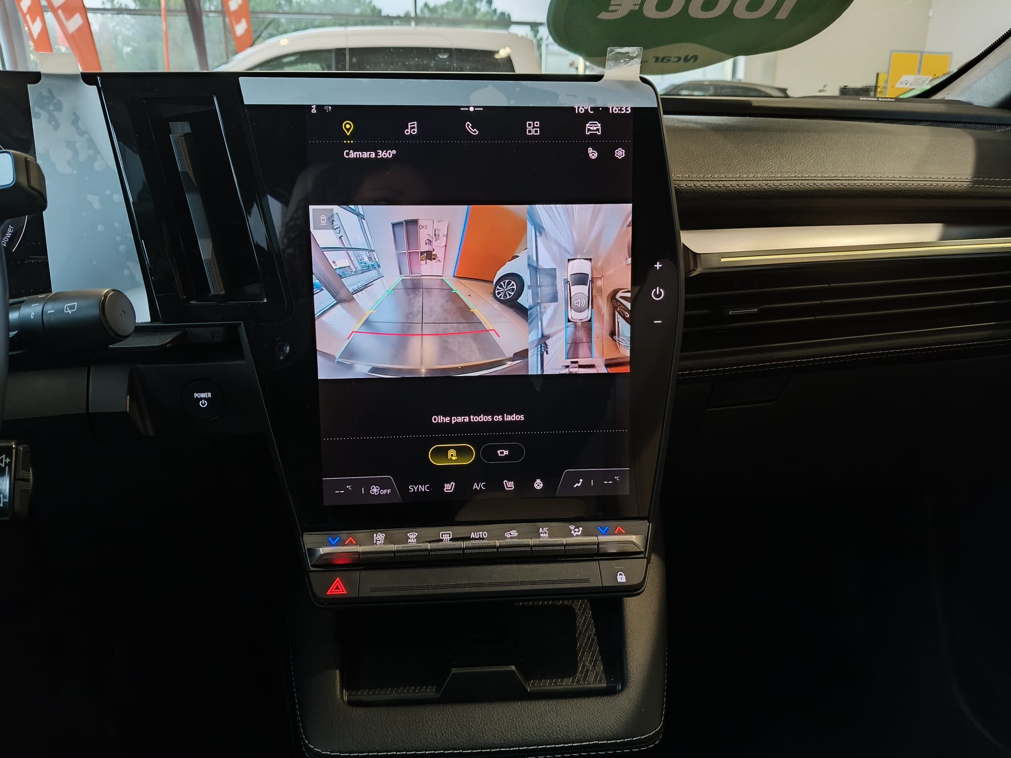 Renault Megane E-Tech Iconic Super Charge