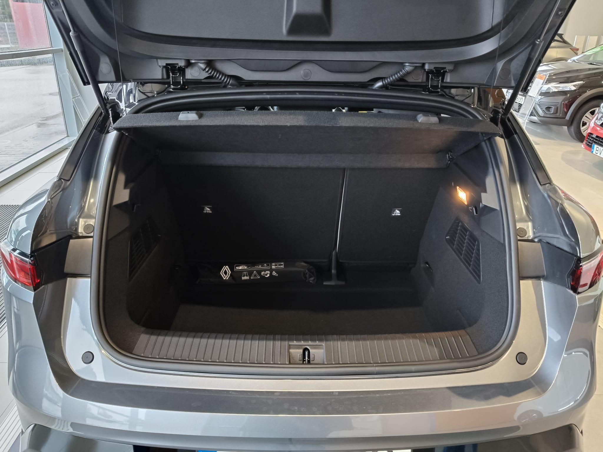 Renault Megane E-Tech Iconic Super Charge