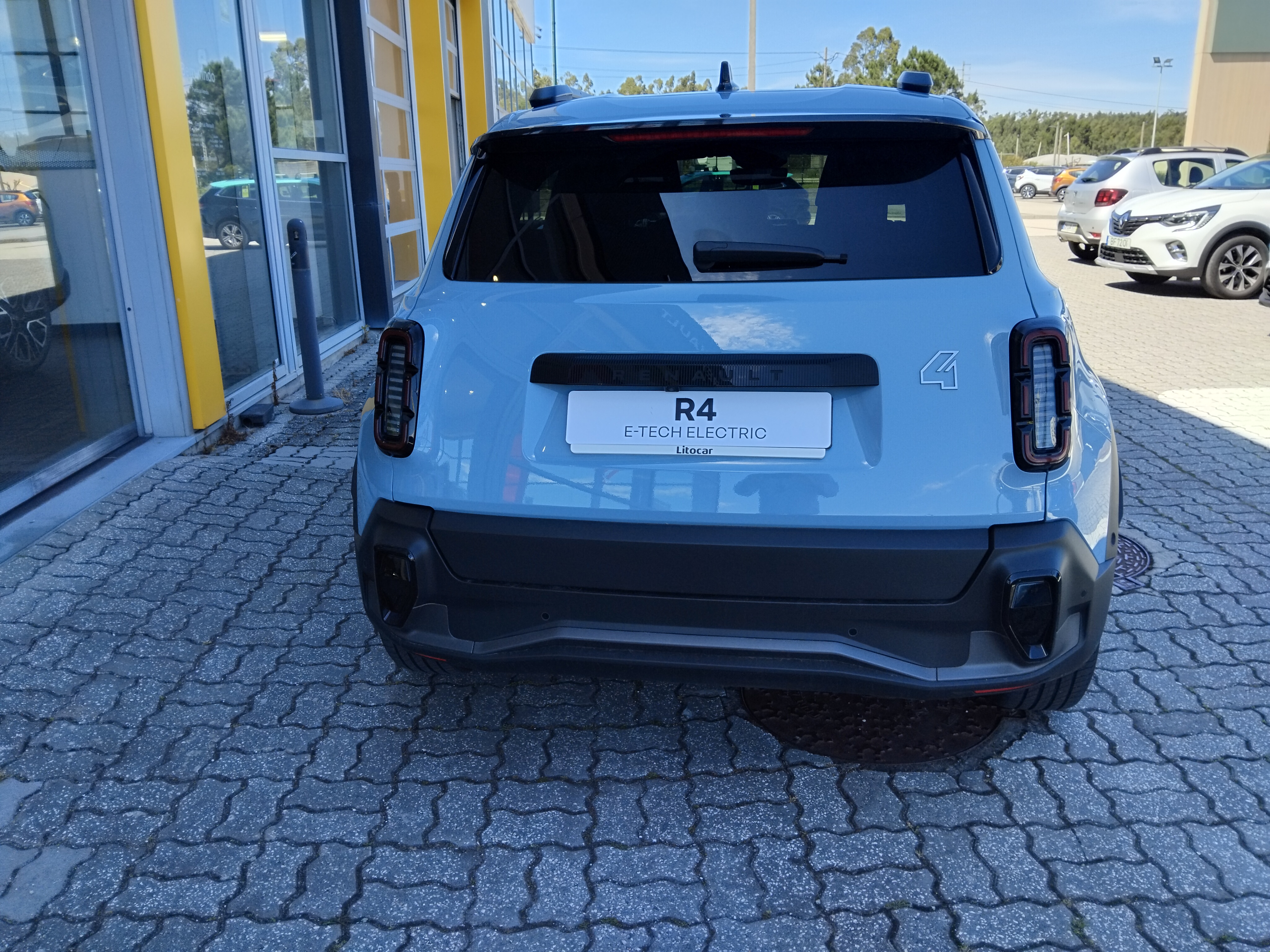 Renault 4 E-Tech Techno