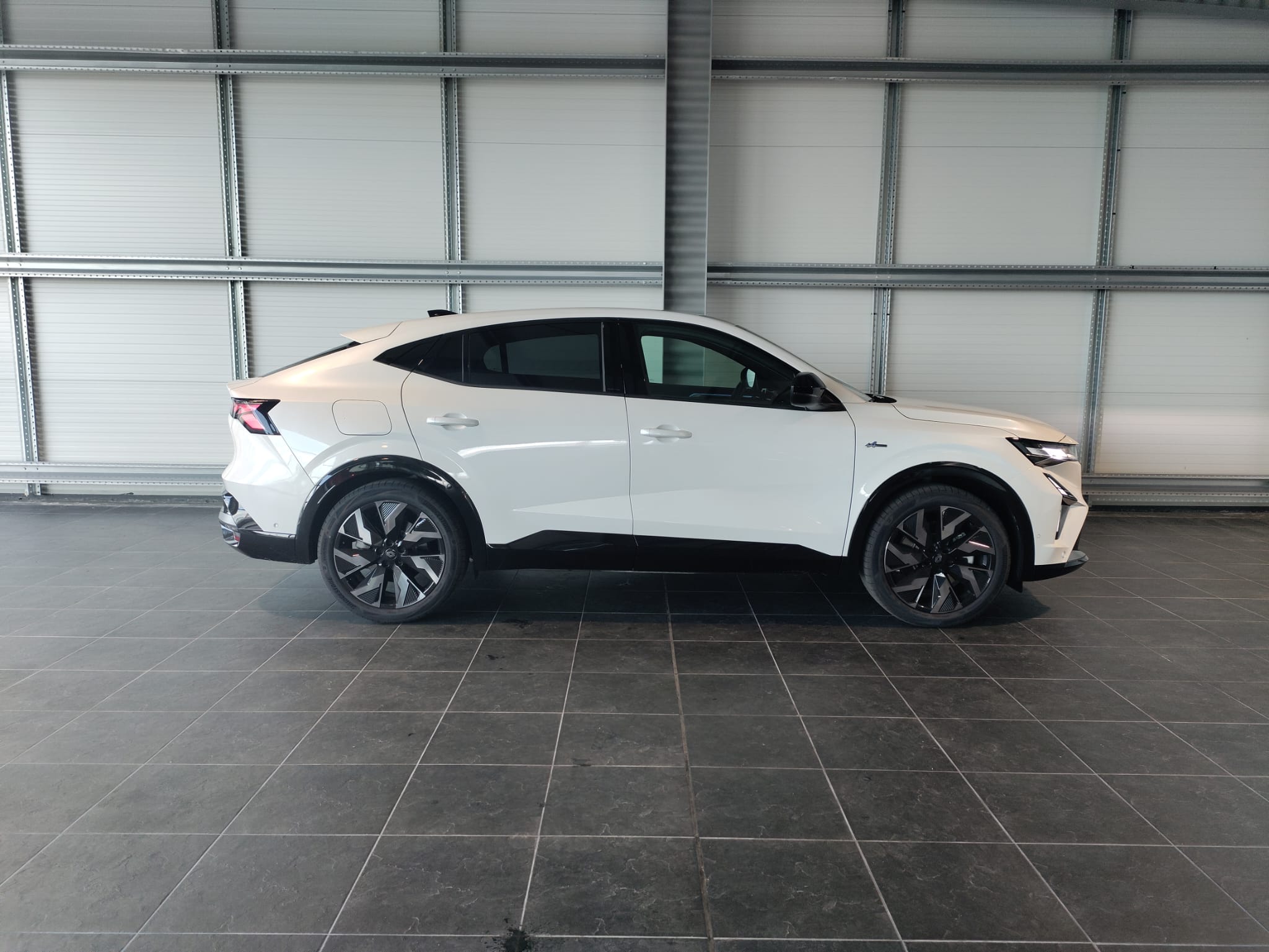 Renault Rafale Esprit Alpine Hyper Hybrid