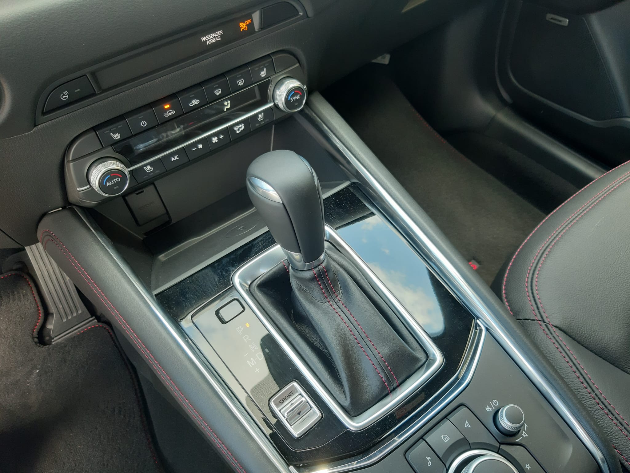 Mazda CX-5 Homura Comfort Black Pack