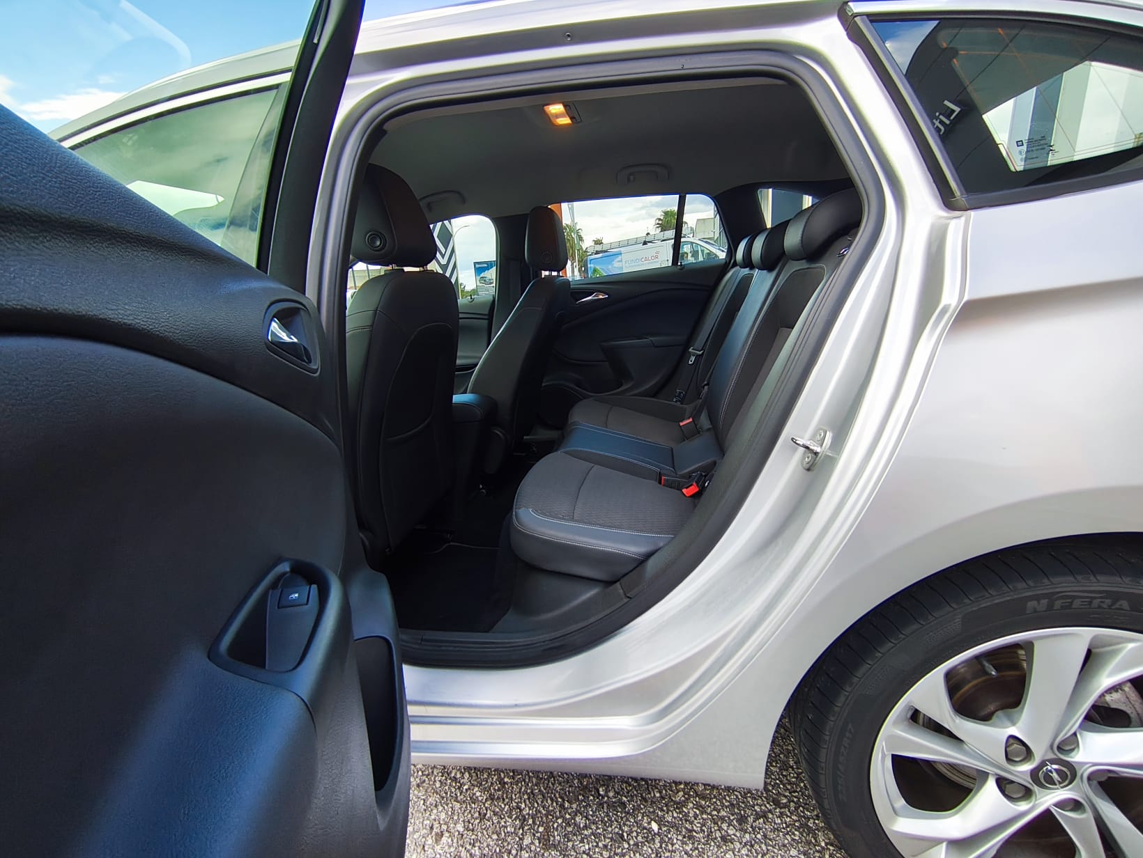 Opel Astra Sport Tourer Innovation