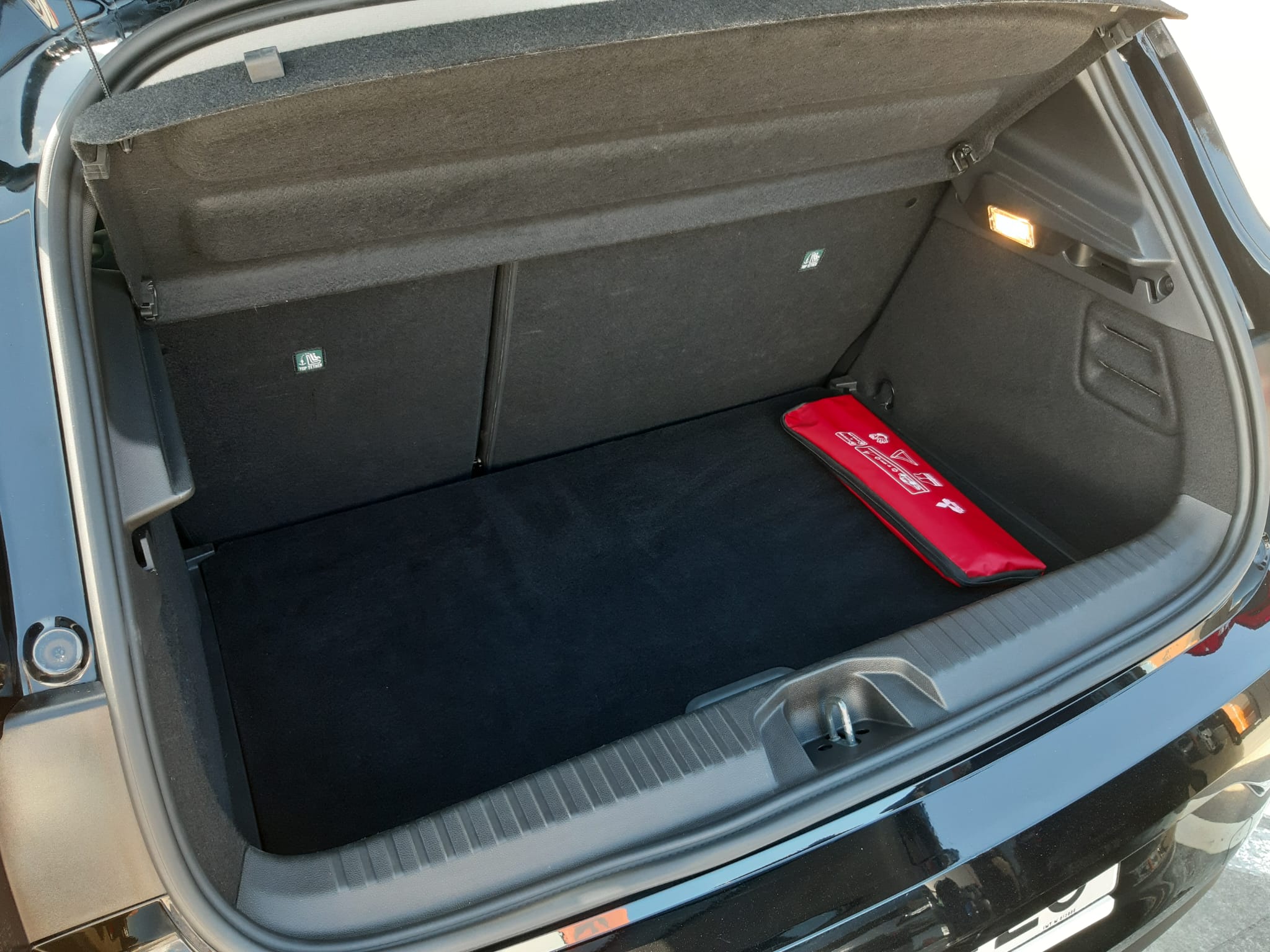 Mitsubishi Colt Invite