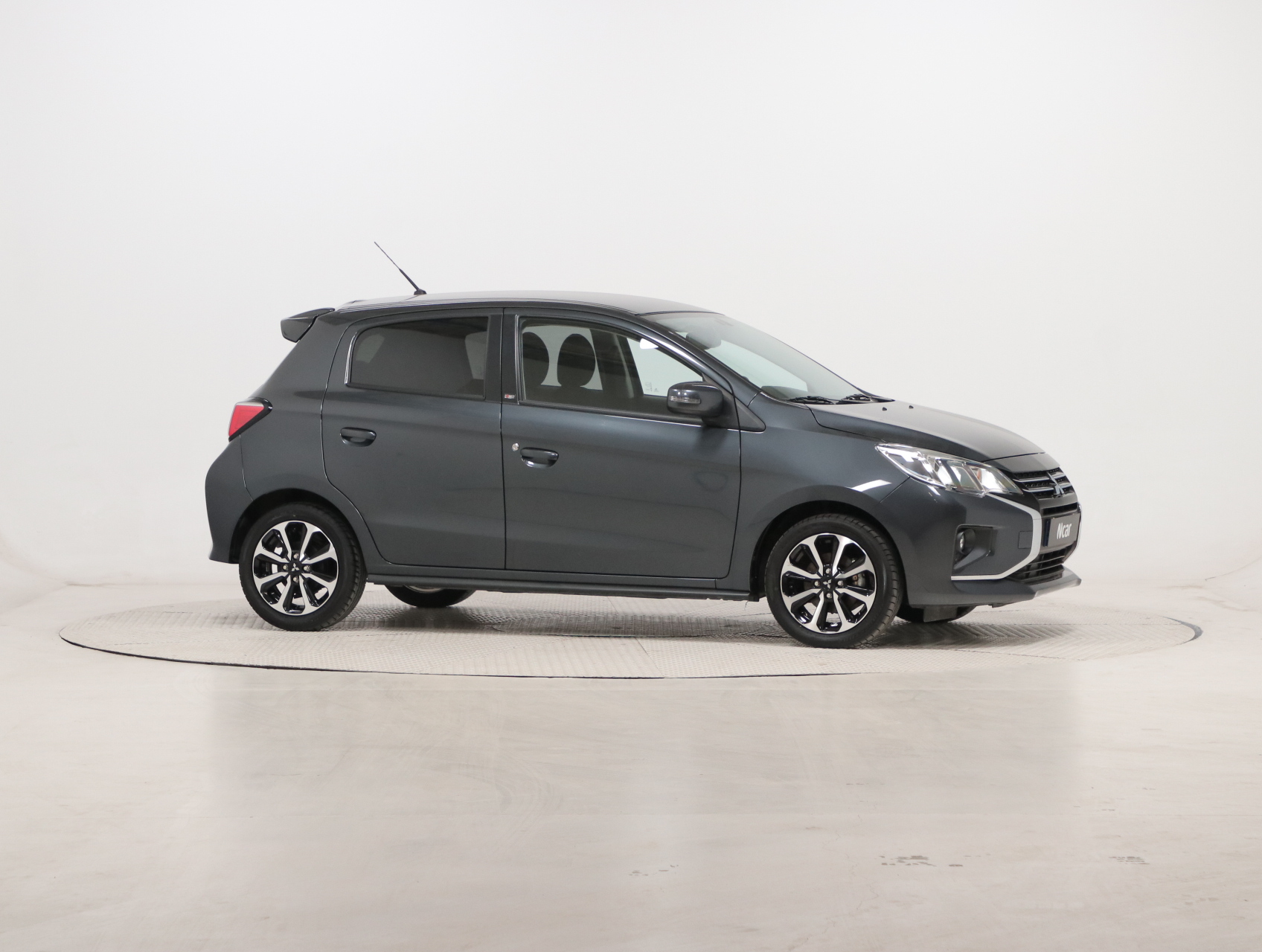 Mitsubishi Space Star Connect Edition