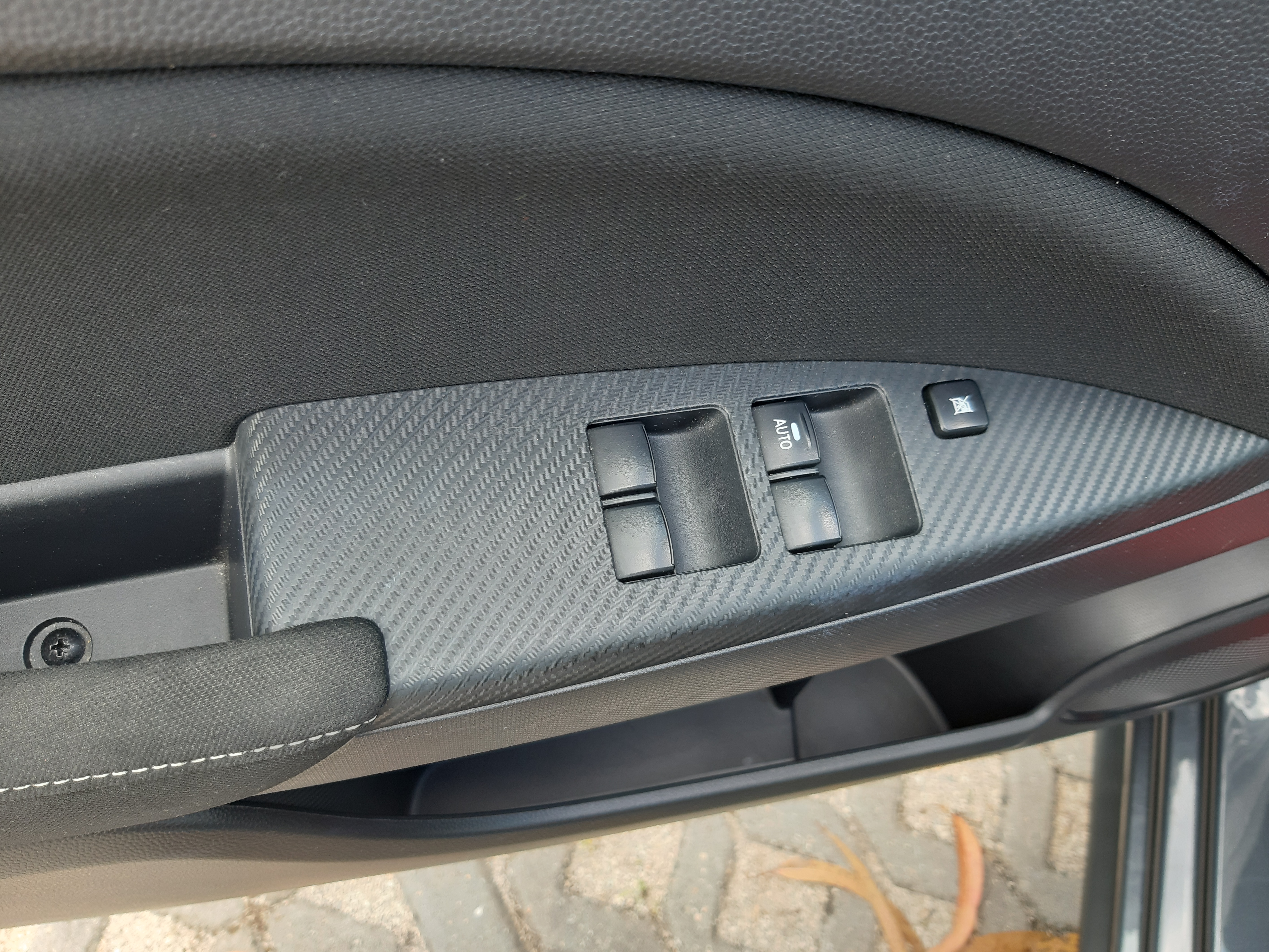 Mitsubishi Space Star Connect Edition