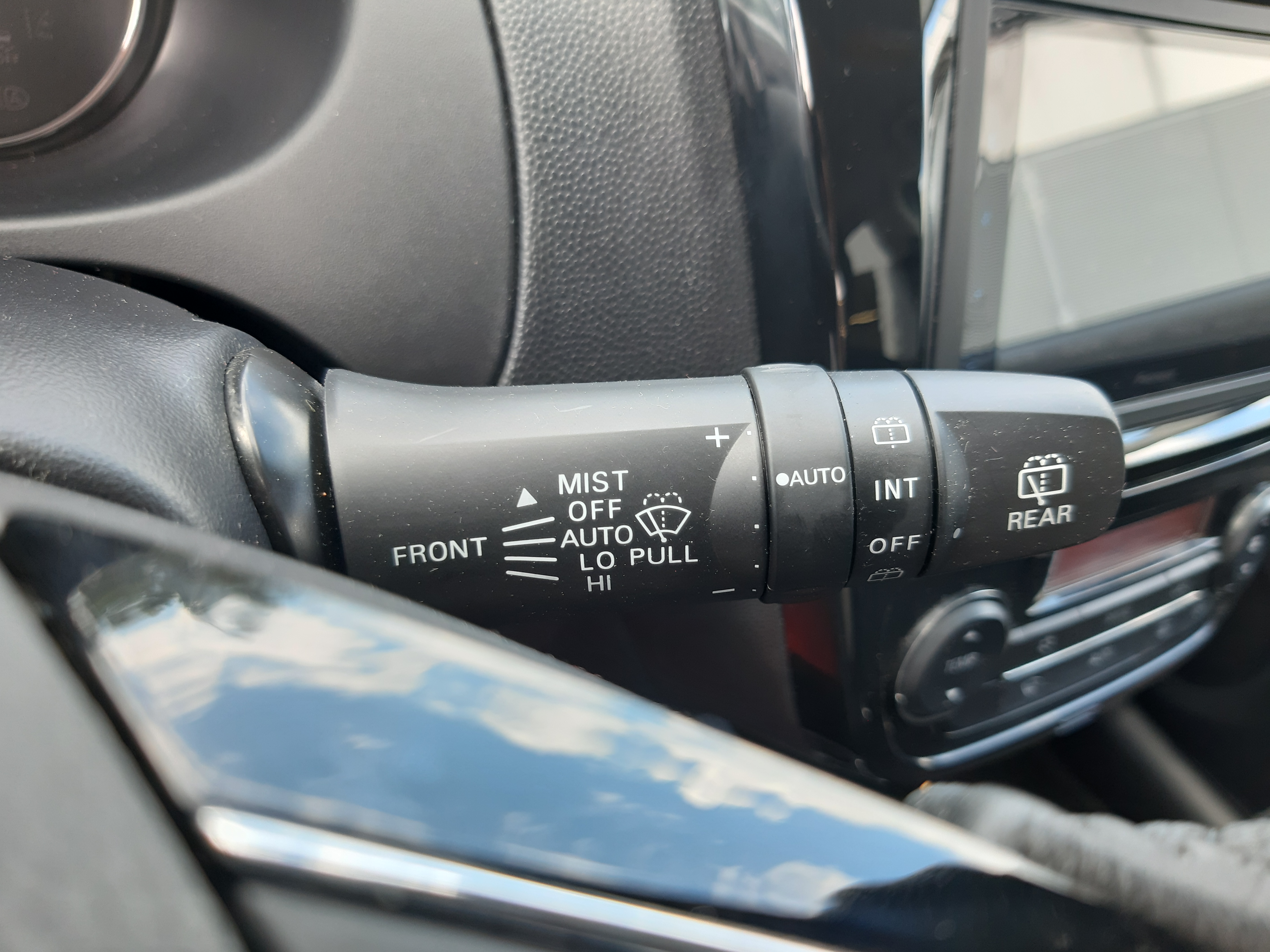 Mitsubishi Space Star Connect Edition