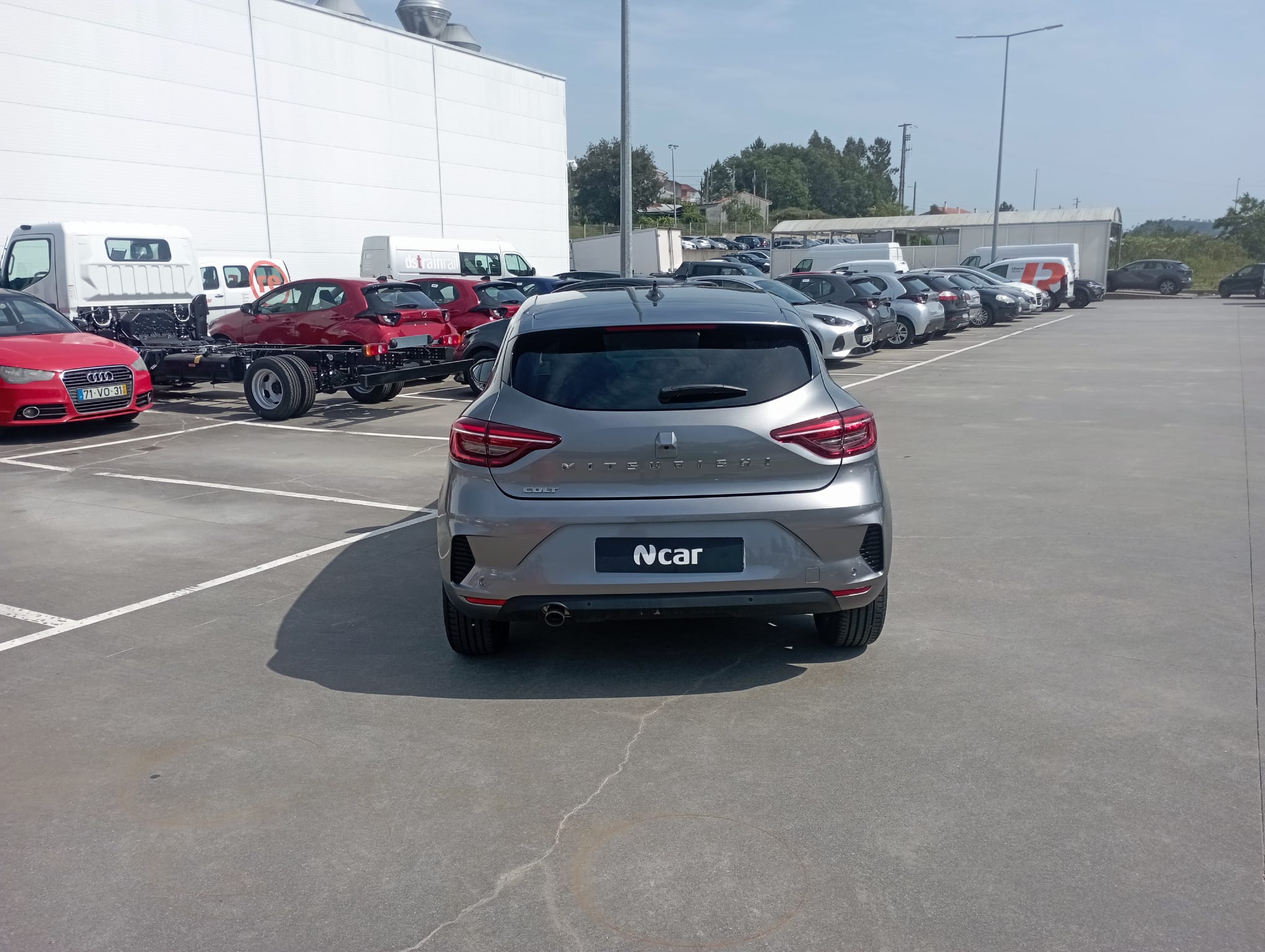 Mitsubishi Colt Invite