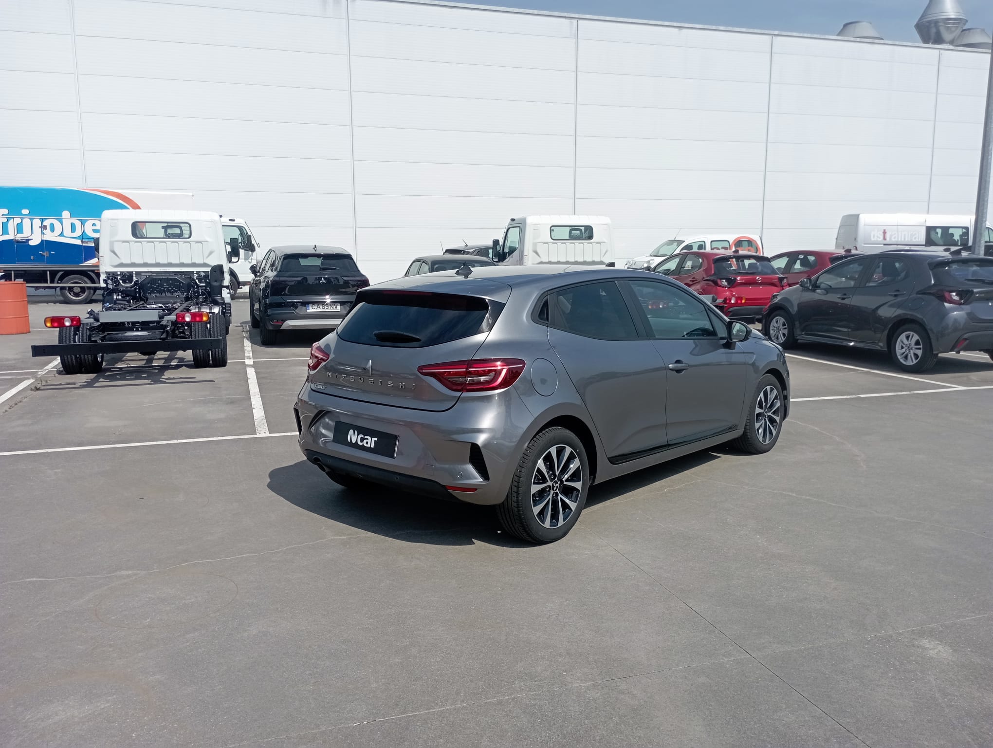Mitsubishi Colt Invite