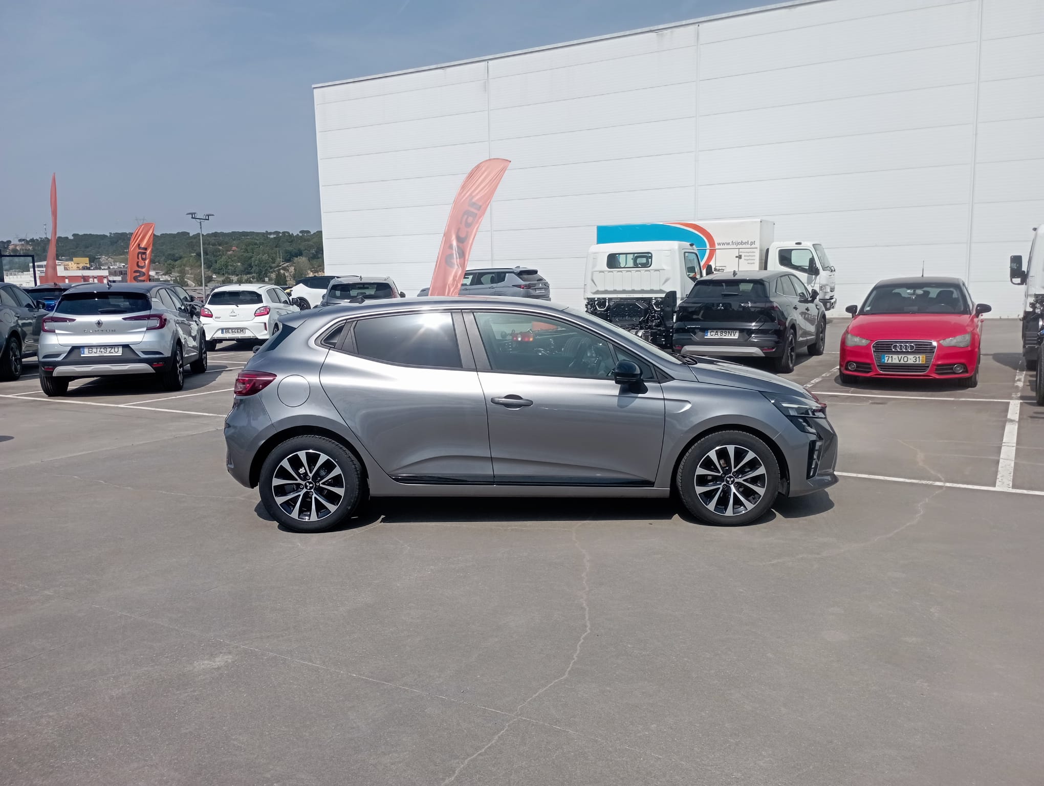 Mitsubishi Colt Invite