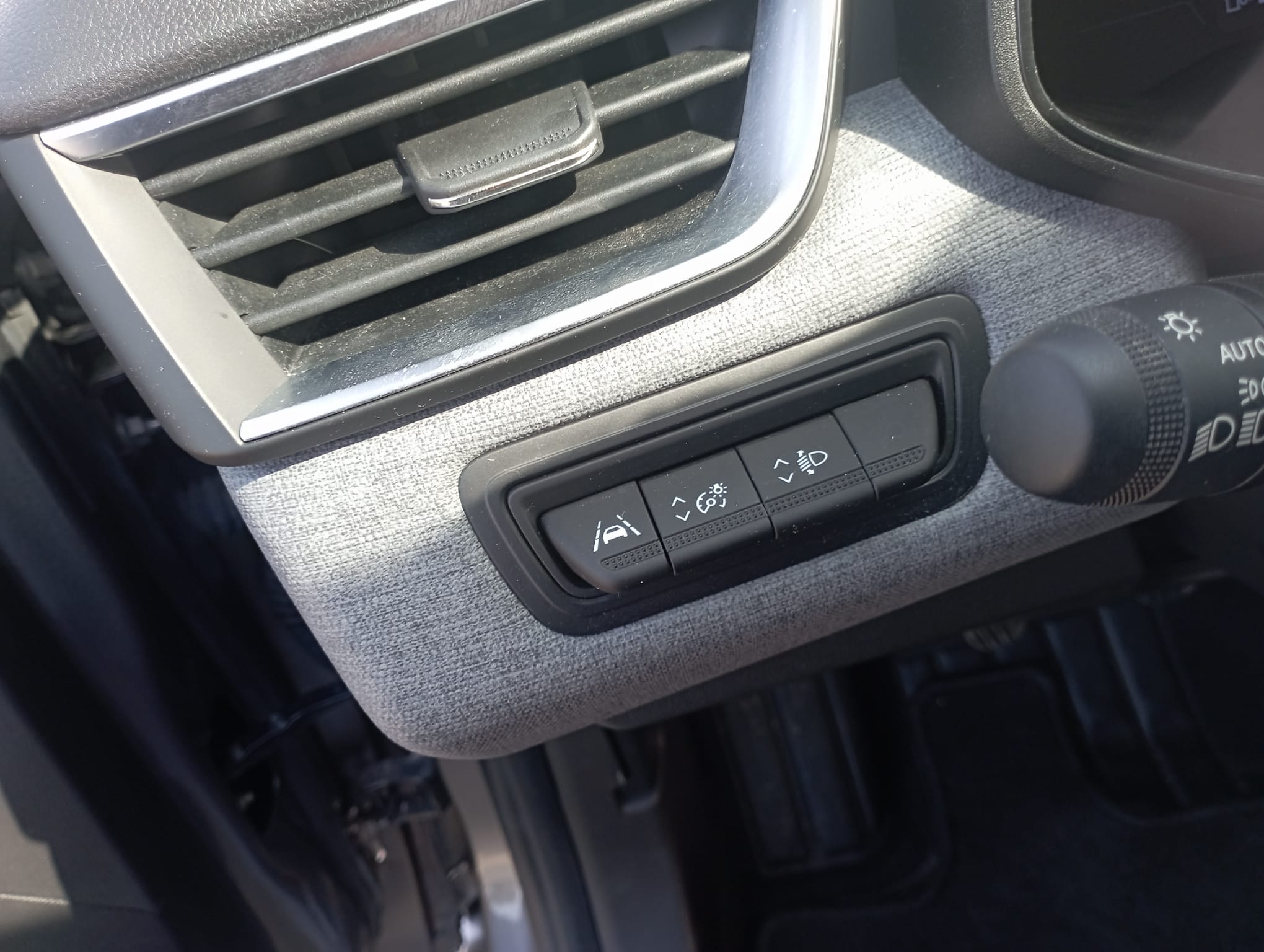 Mitsubishi Colt Invite