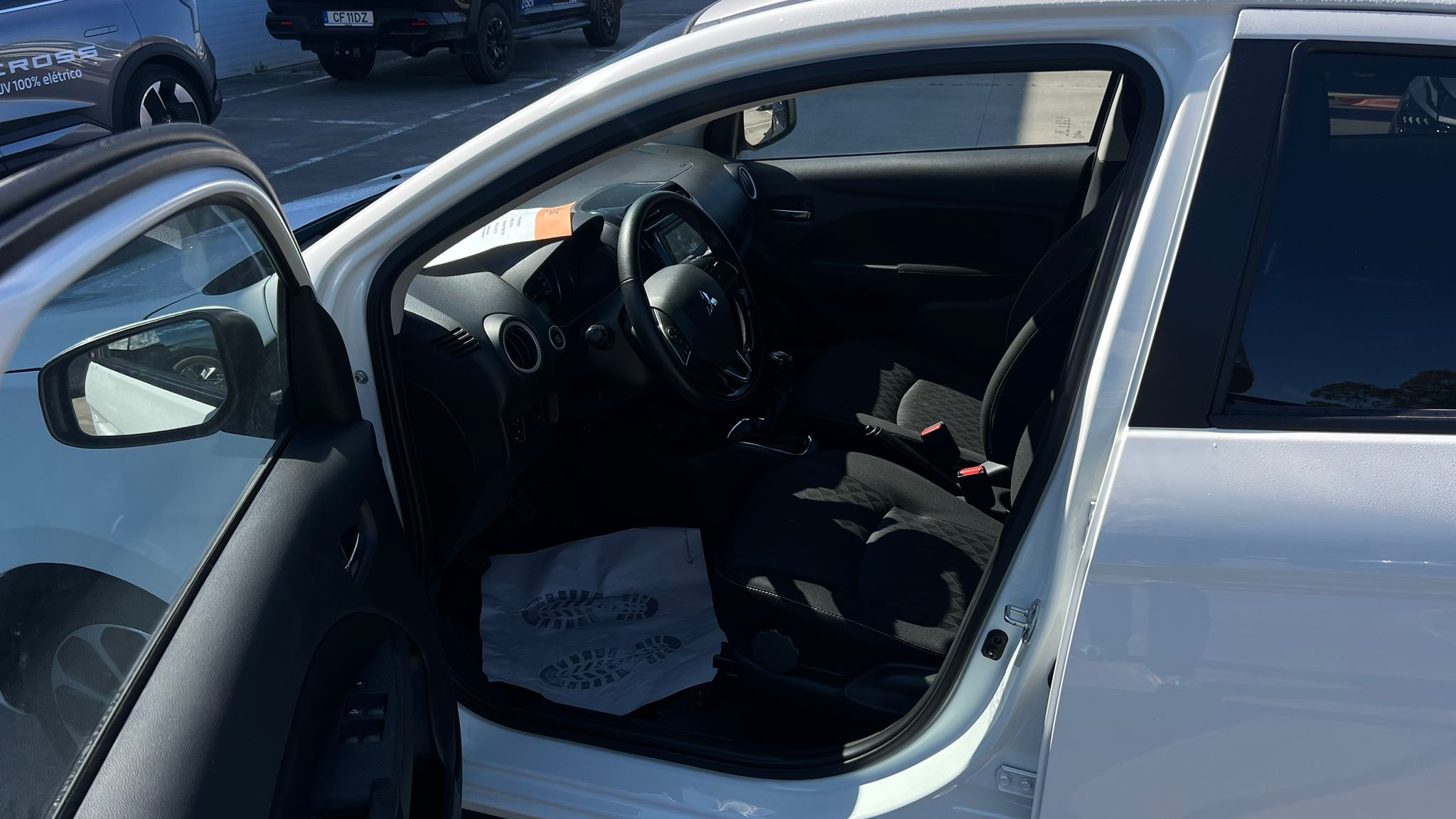 Mitsubishi Space Star Connect Edition