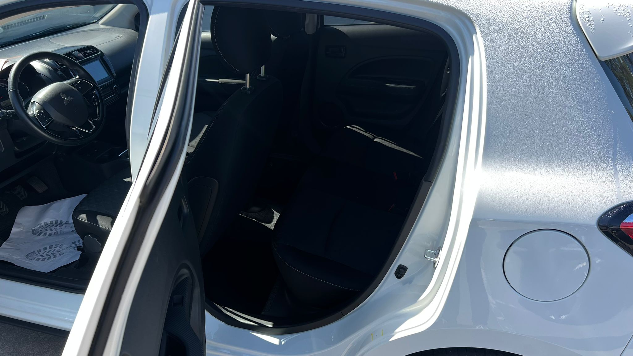 Mitsubishi Space Star Connect Edition