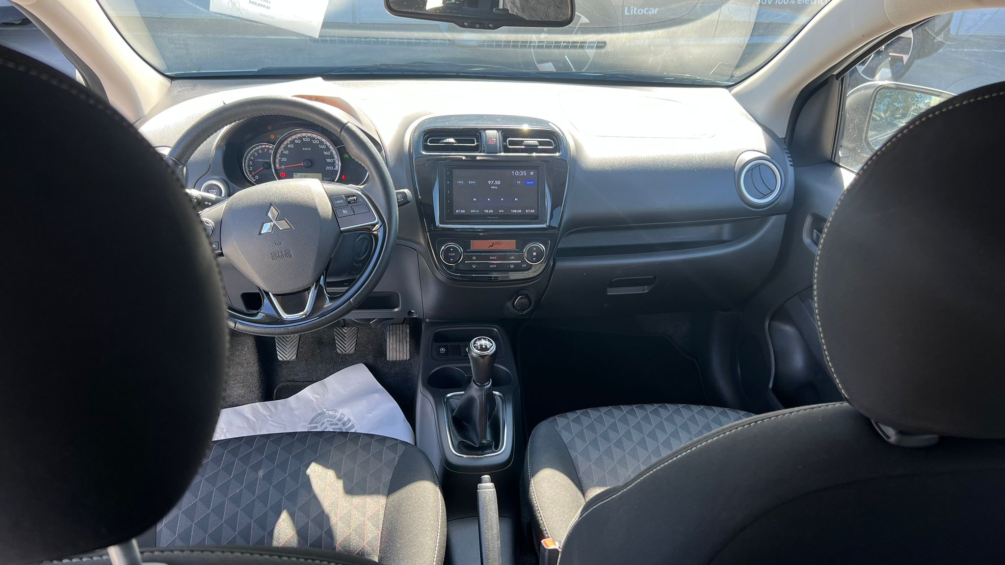 Mitsubishi Space Star Connect Edition