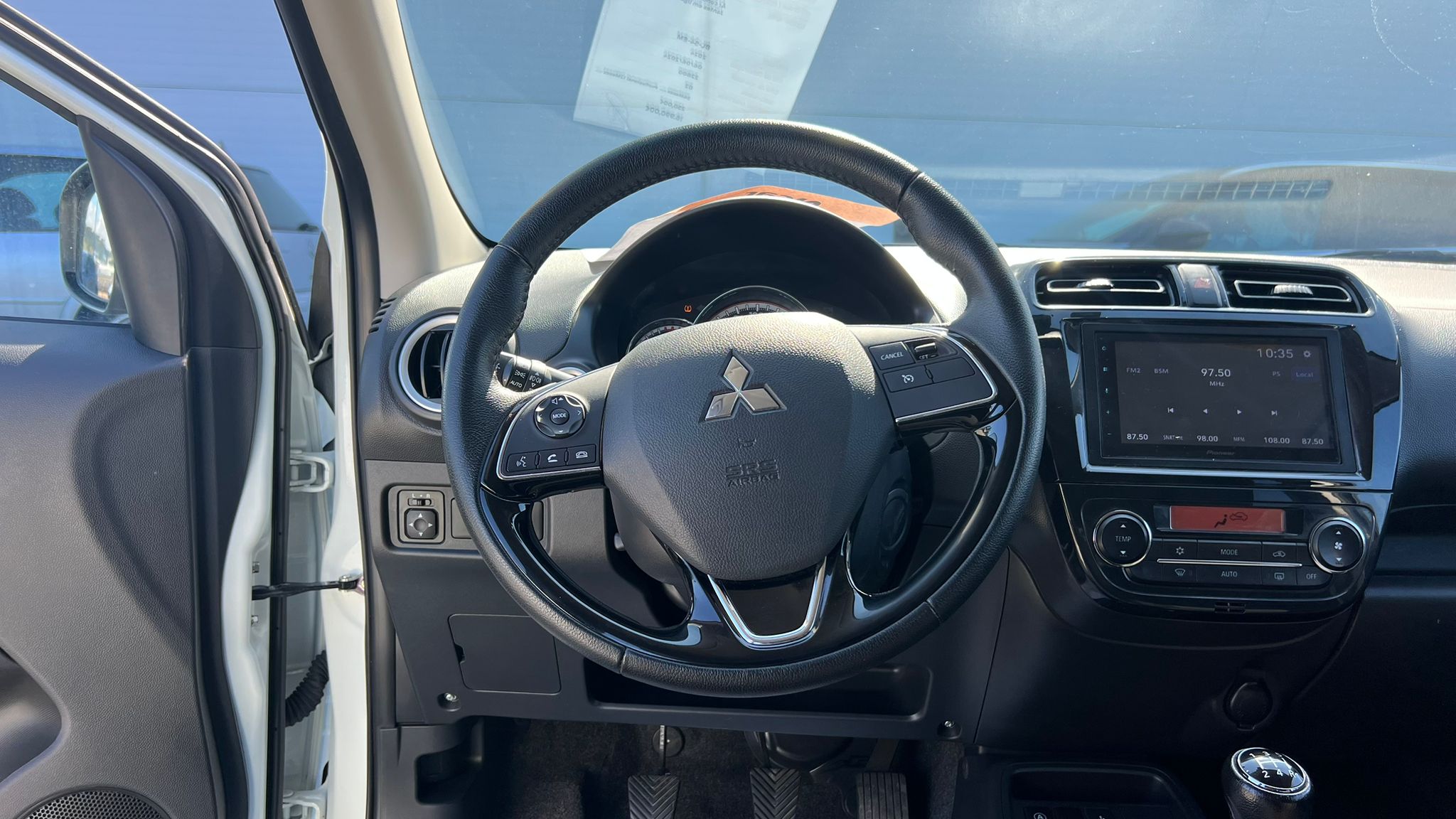 Mitsubishi Space Star Connect Edition