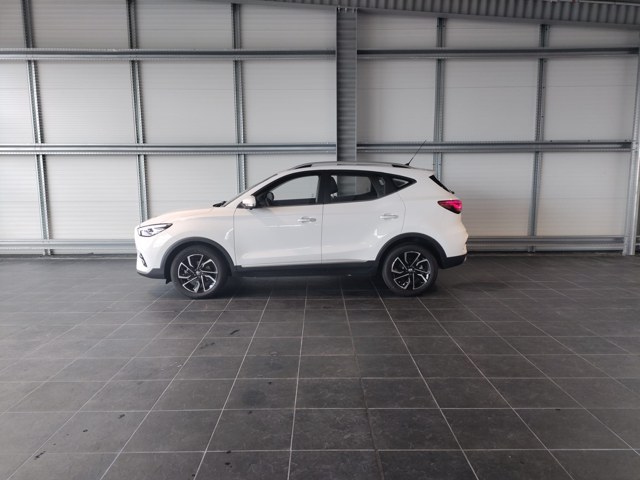 MG ZS Luxury