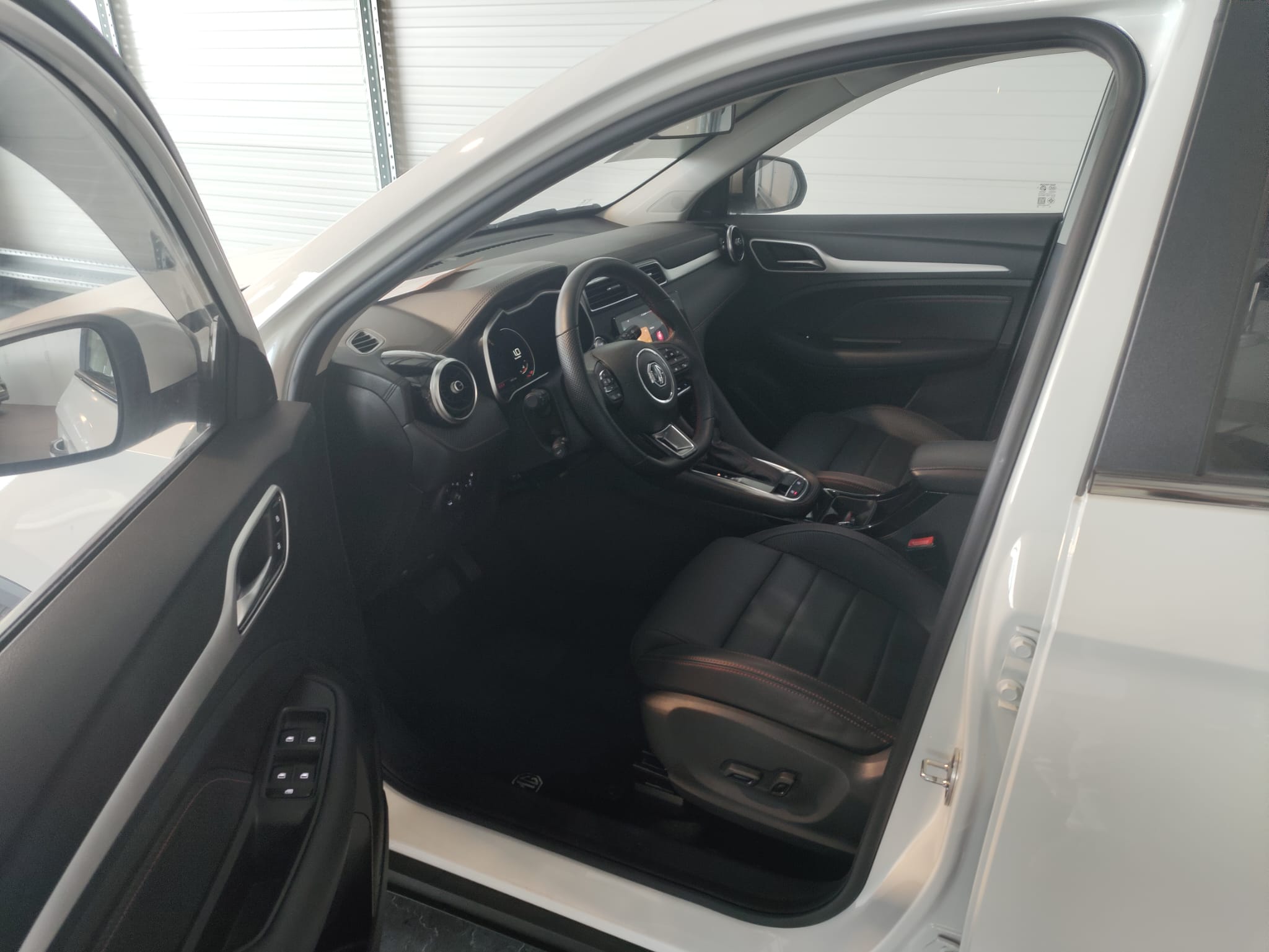 MG ZS Luxury