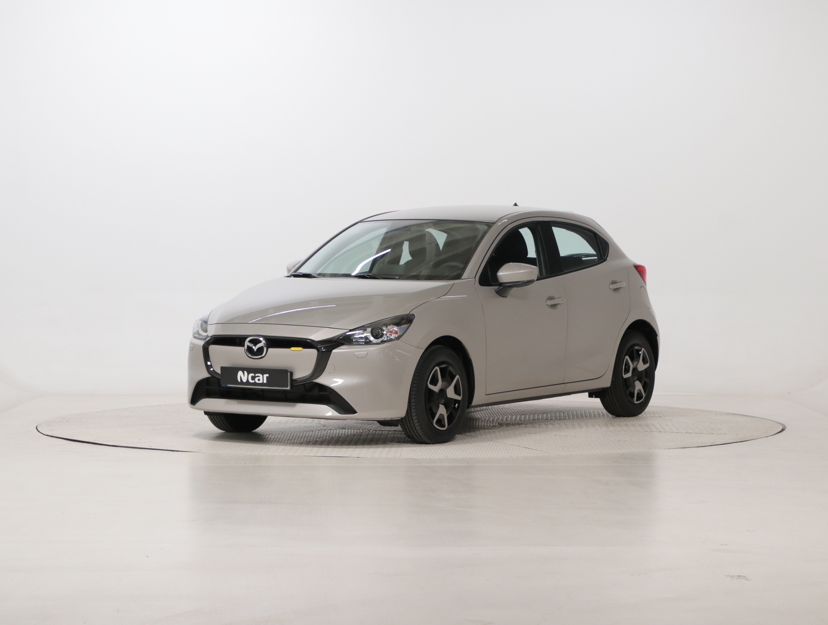Mazda 2 Centre-Line