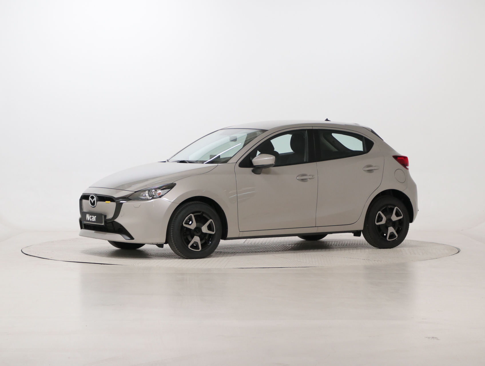 Mazda 2 Centre-Line