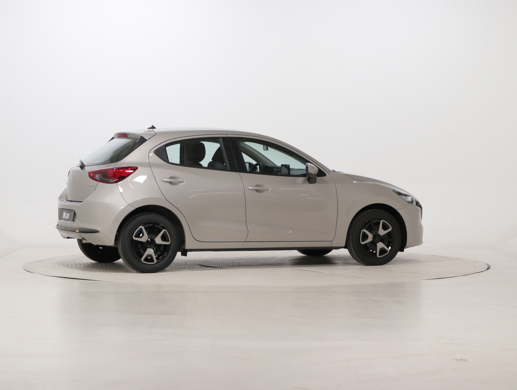 Mazda 2 Centre-Line