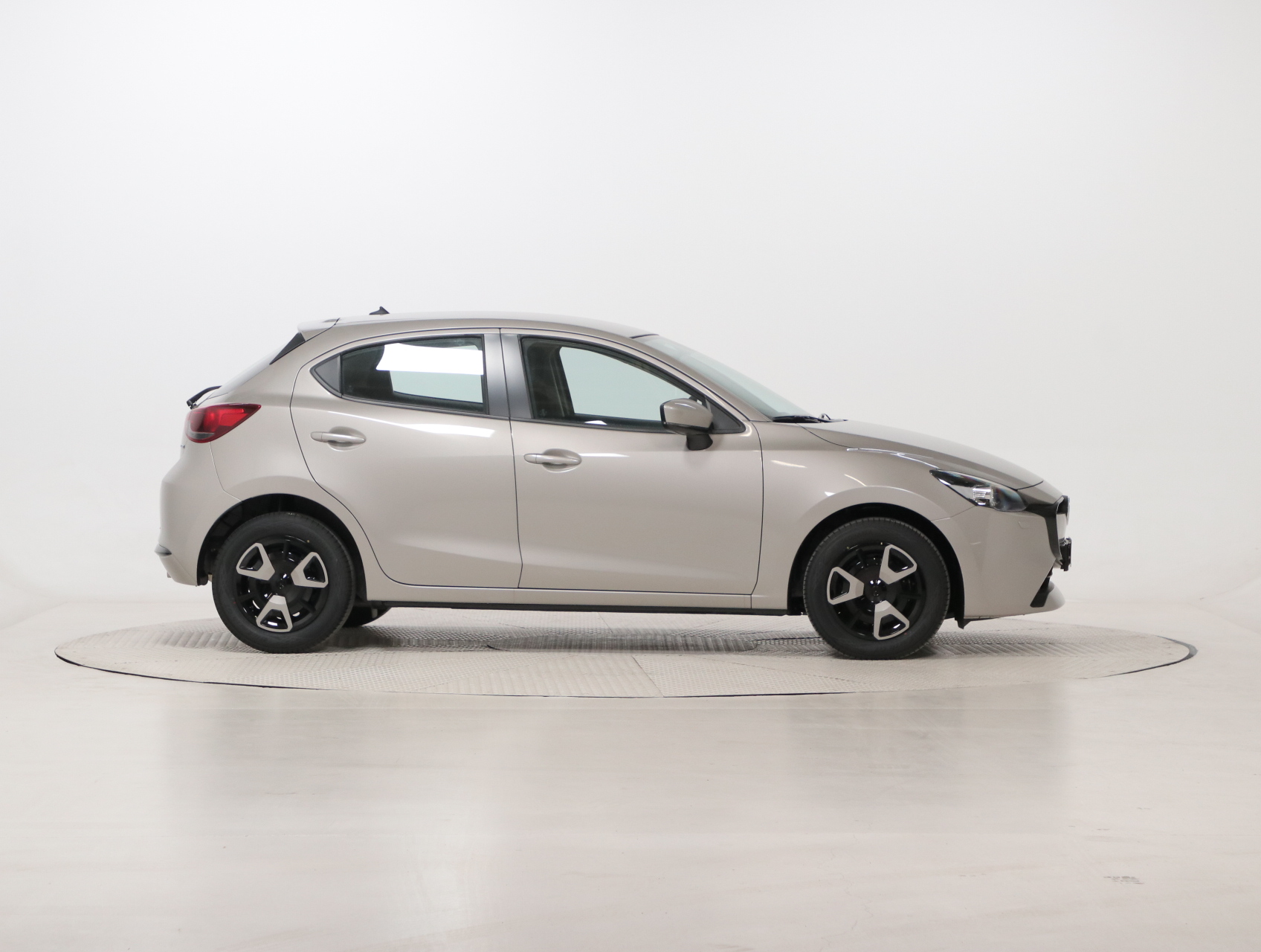 Mazda 2 Centre-Line