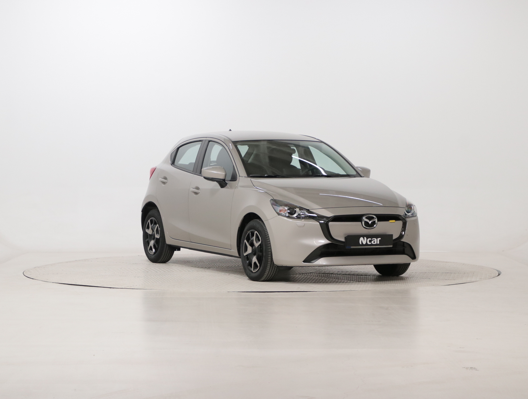 Mazda 2 Centre-Line