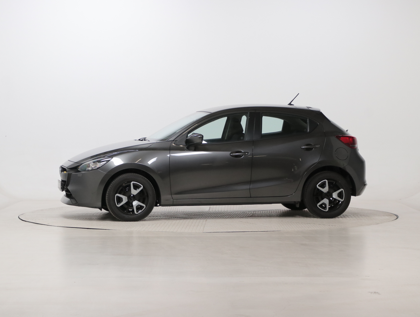 Mazda 2 Centre-Line