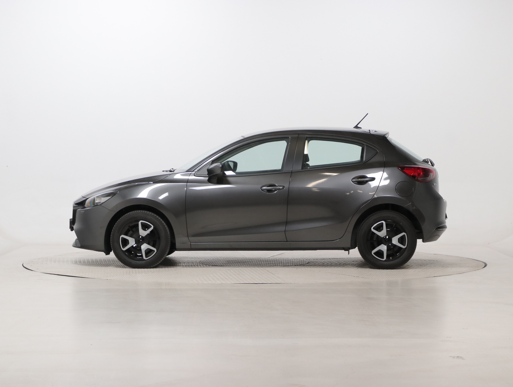 Mazda 2 Centre-Line