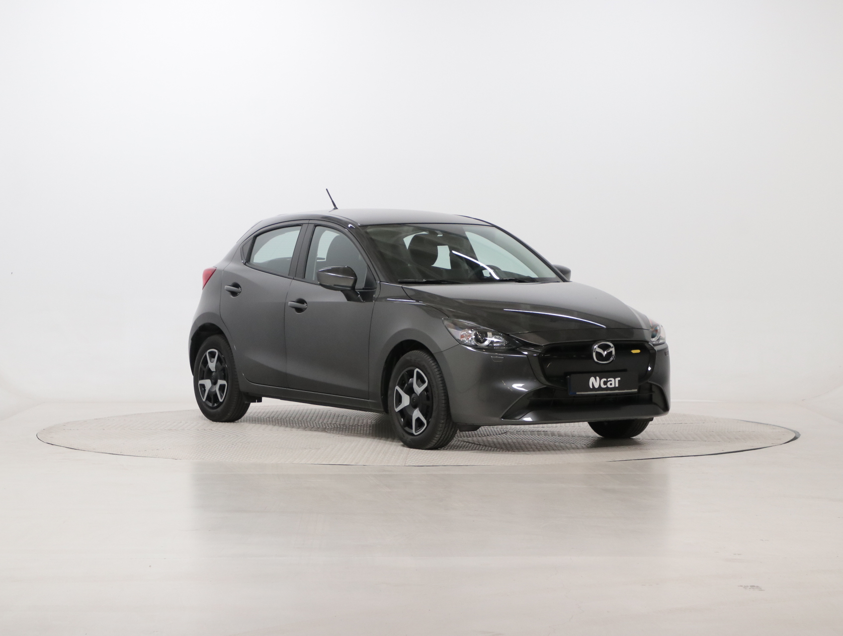 Mazda 2 Centre-Line
