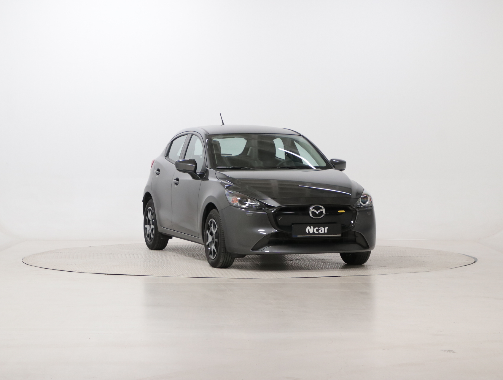 Mazda 2 Centre-Line