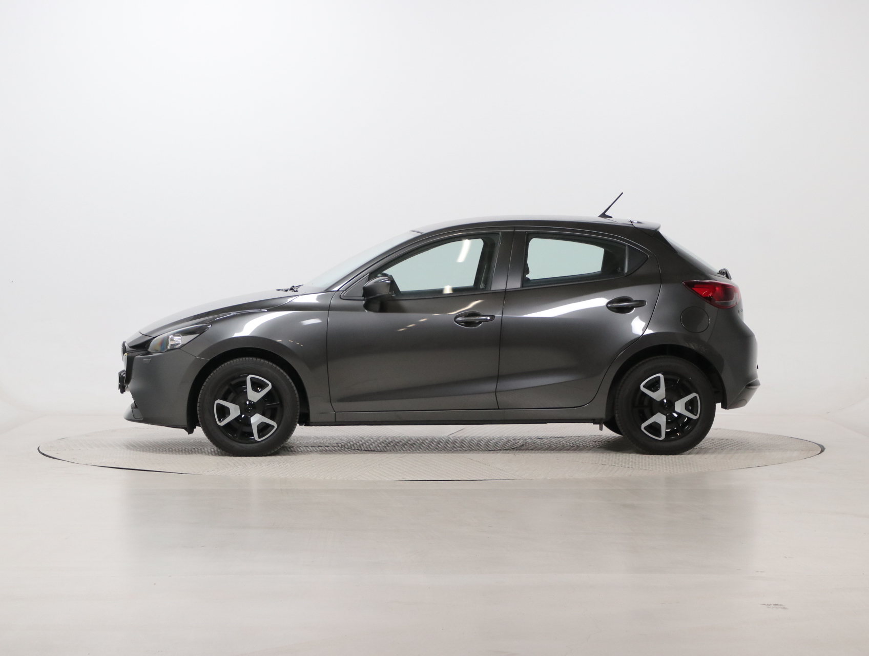 Mazda 2 Centre-Line