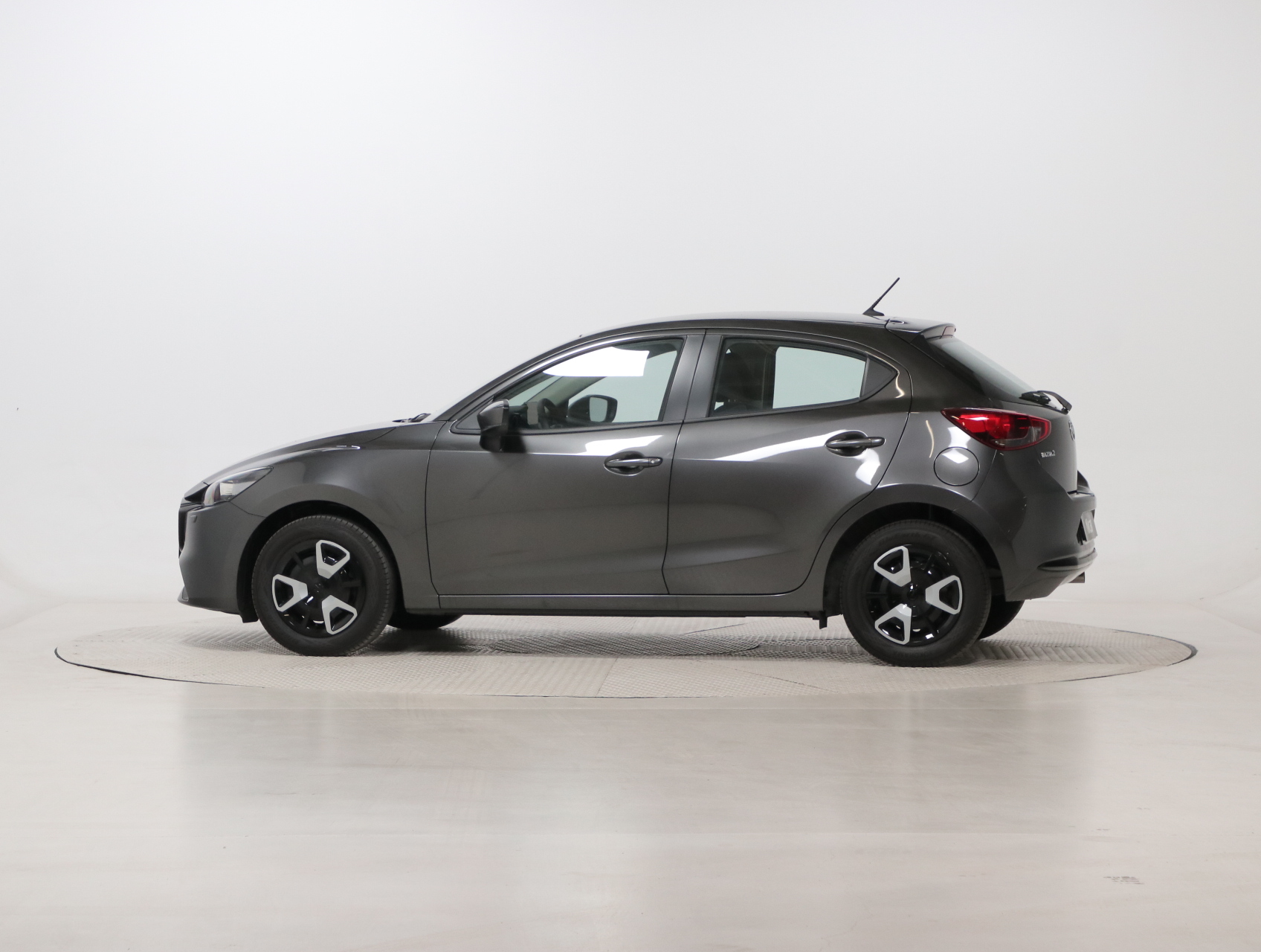 Mazda 2 Centre-Line