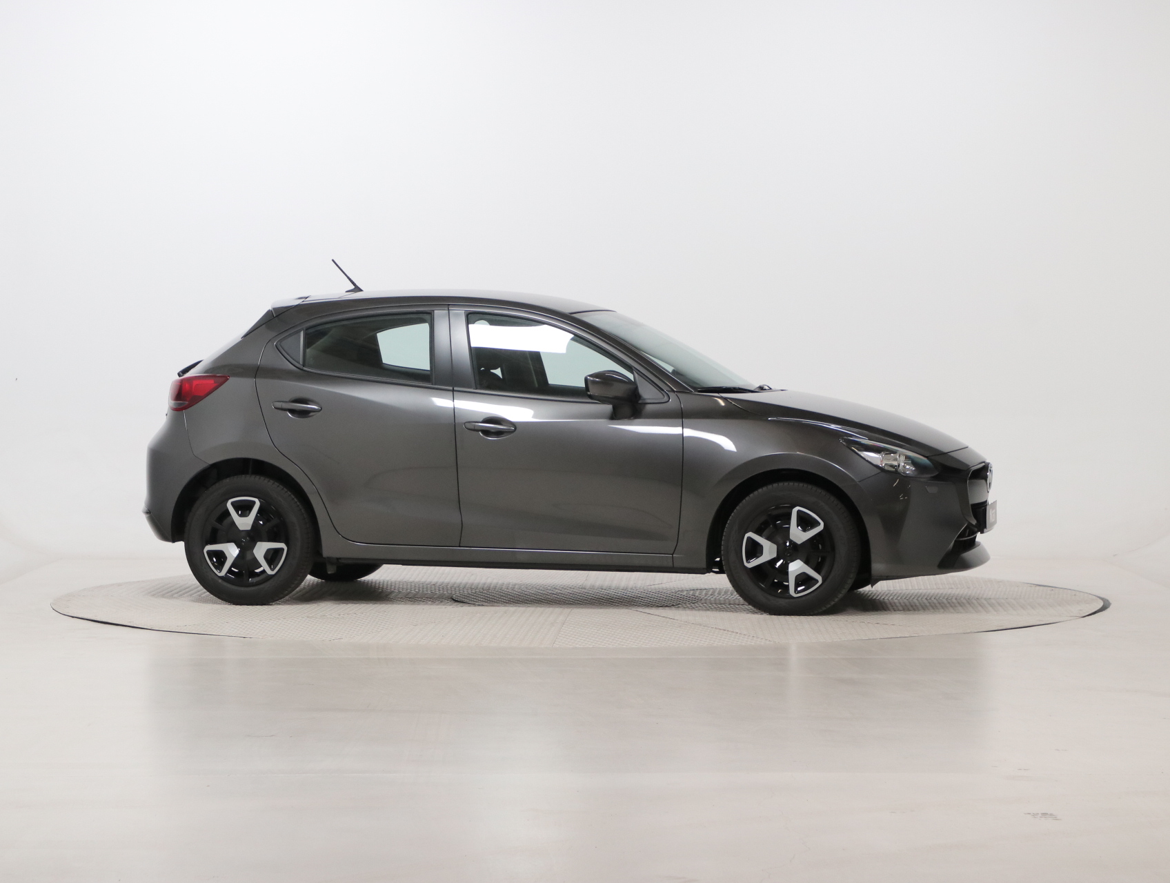 Mazda 2 Centre-Line