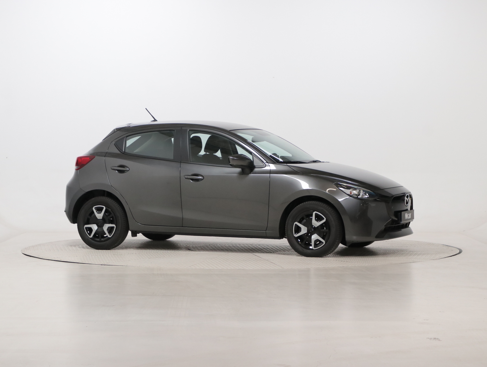 Mazda 2 Centre-Line