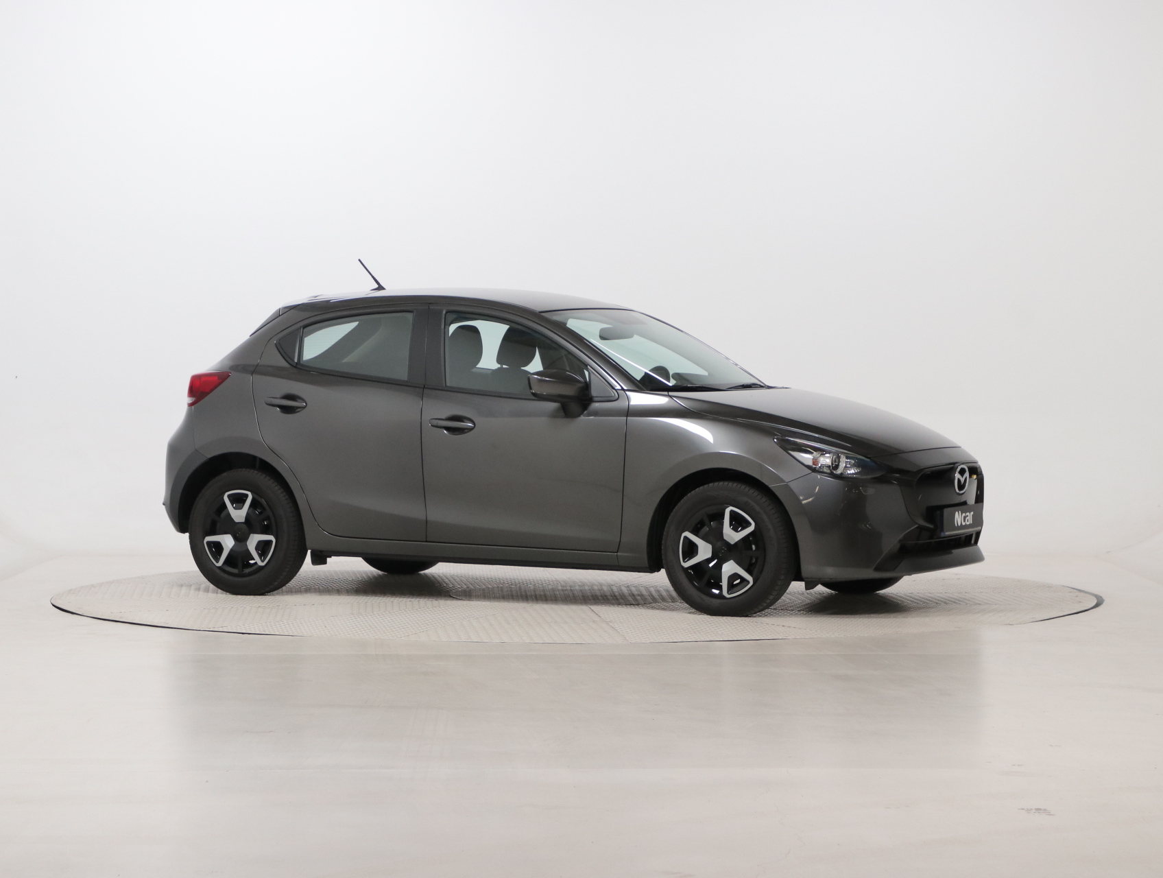 Mazda 2 Centre-Line