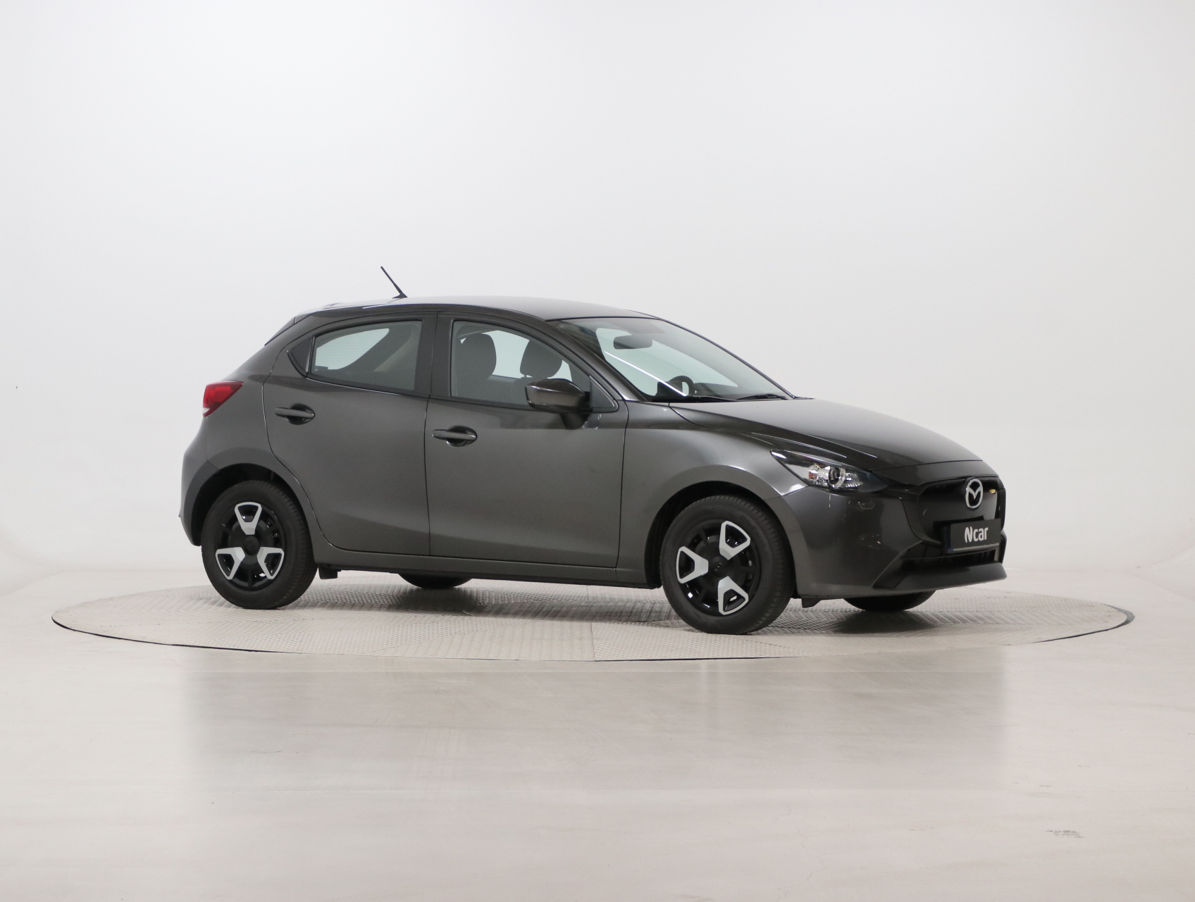 Mazda 2 Centre-Line