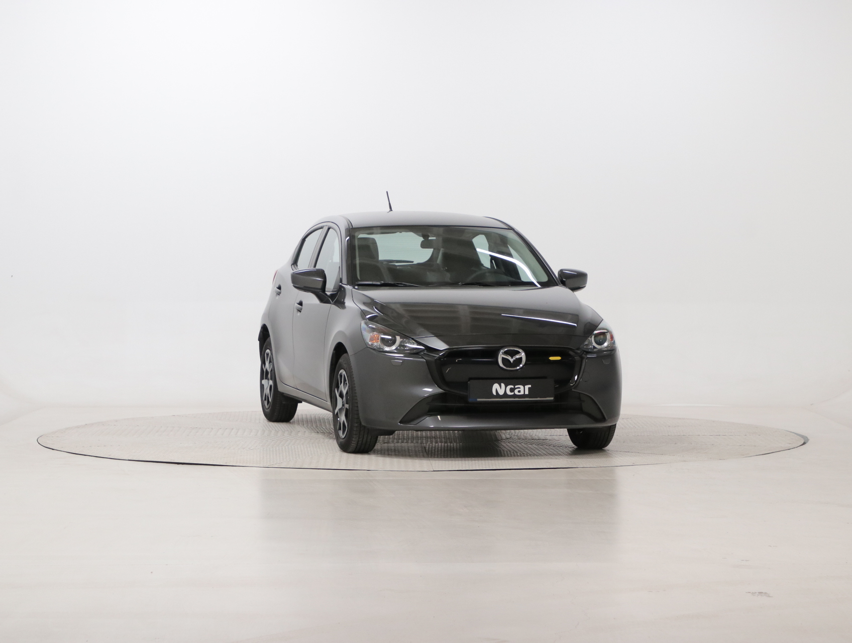 Mazda 2 Centre-Line