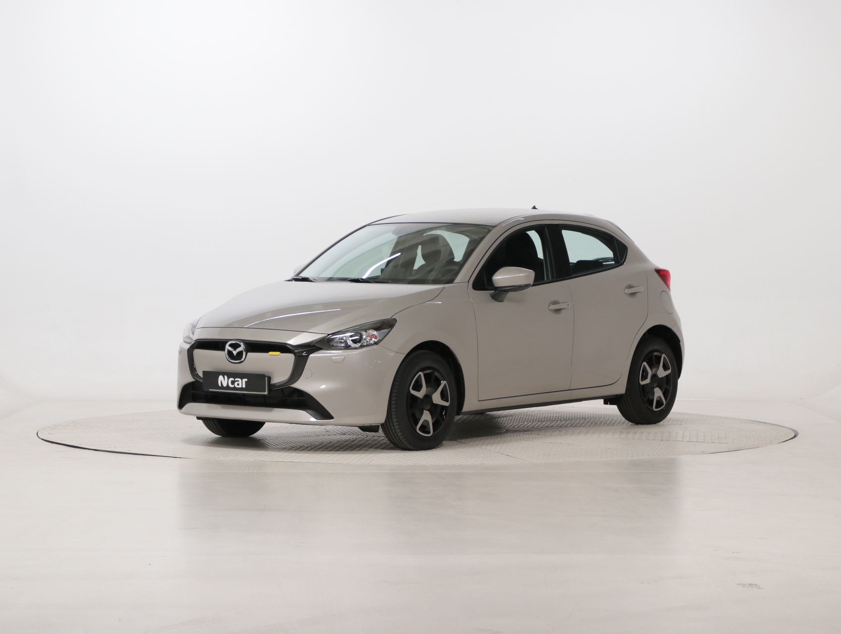 Mazda 2 Centre-Line