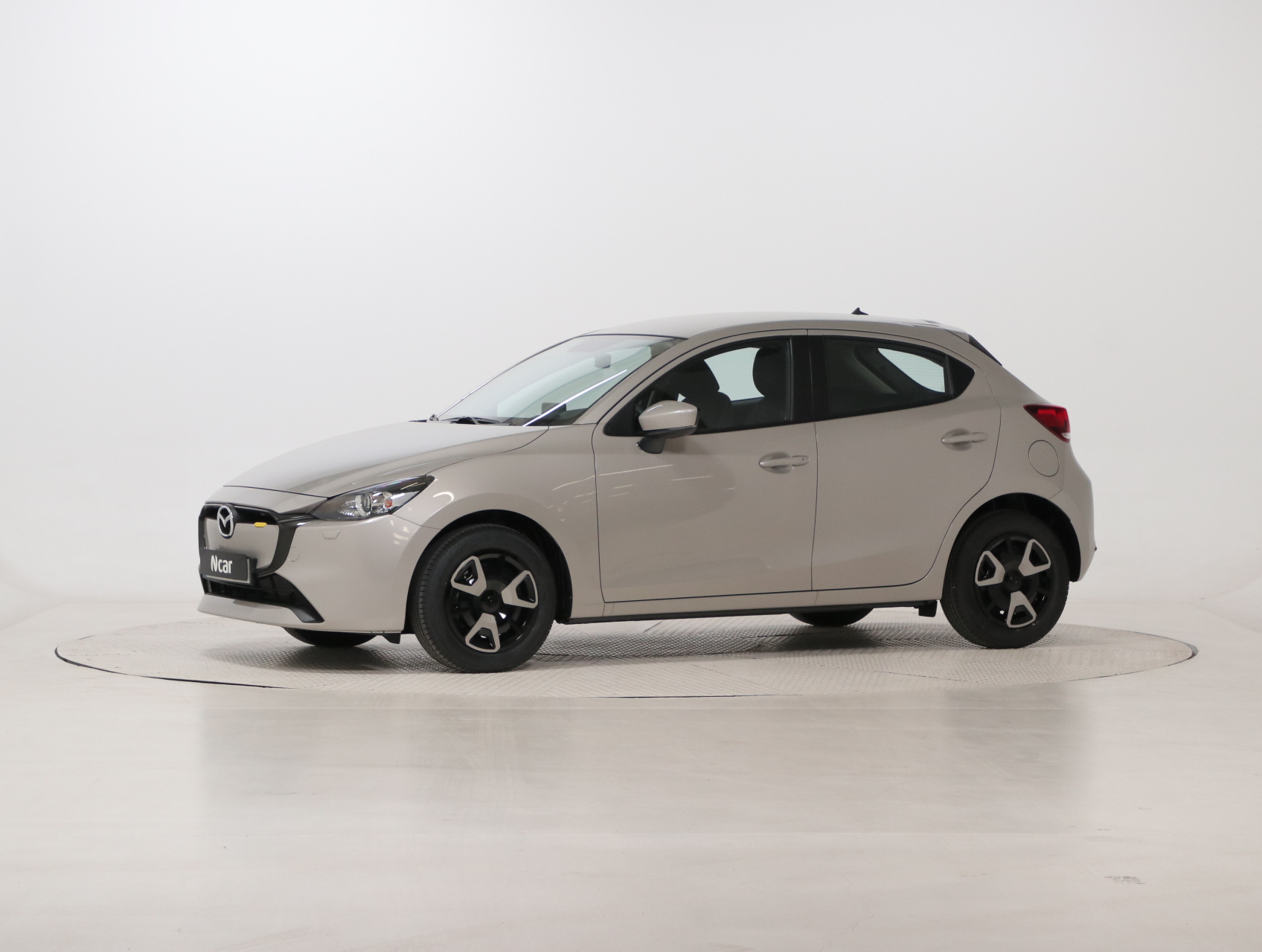 Mazda 2 Centre-Line