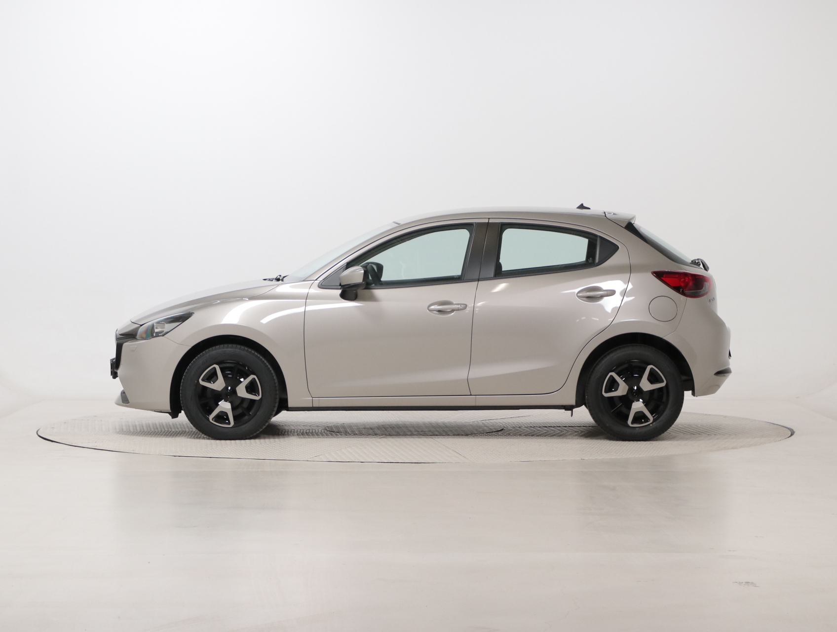 Mazda 2 Centre-Line