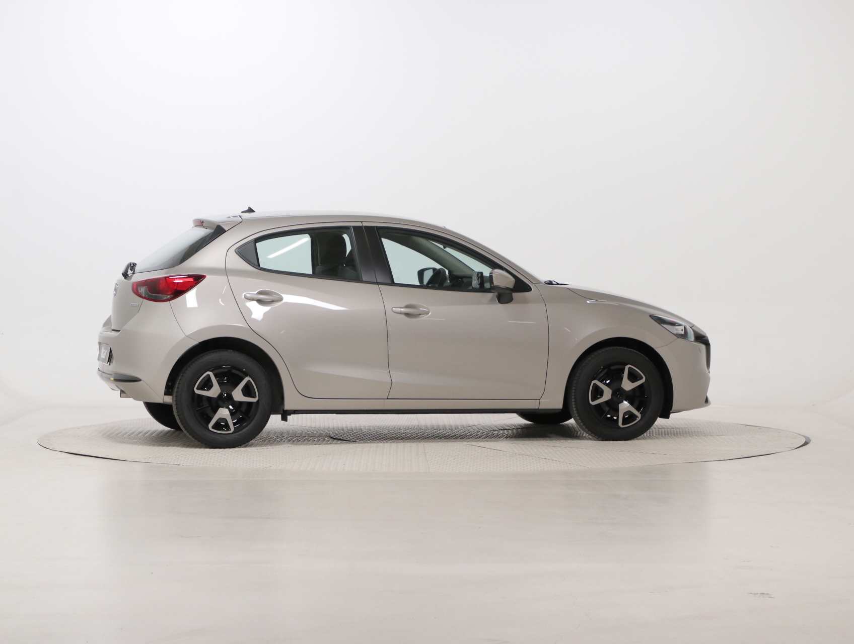 Mazda 2 Centre-Line
