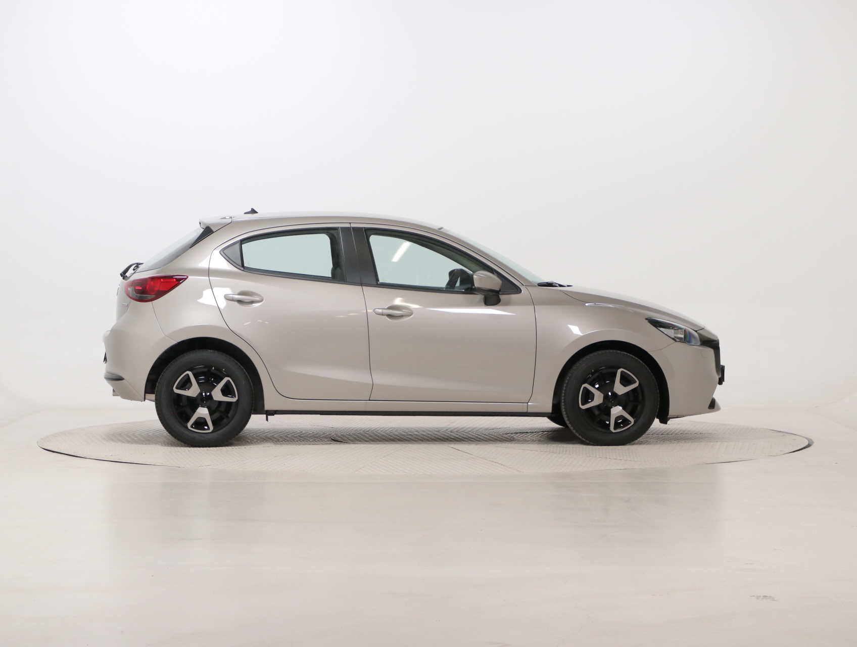 Mazda 2 Centre-Line