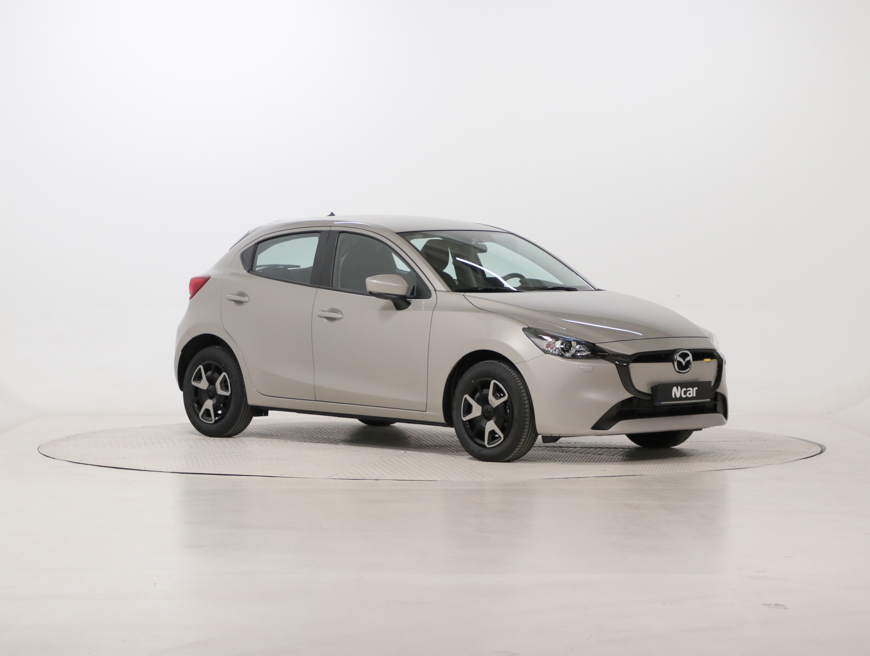 Mazda 2 Centre-Line