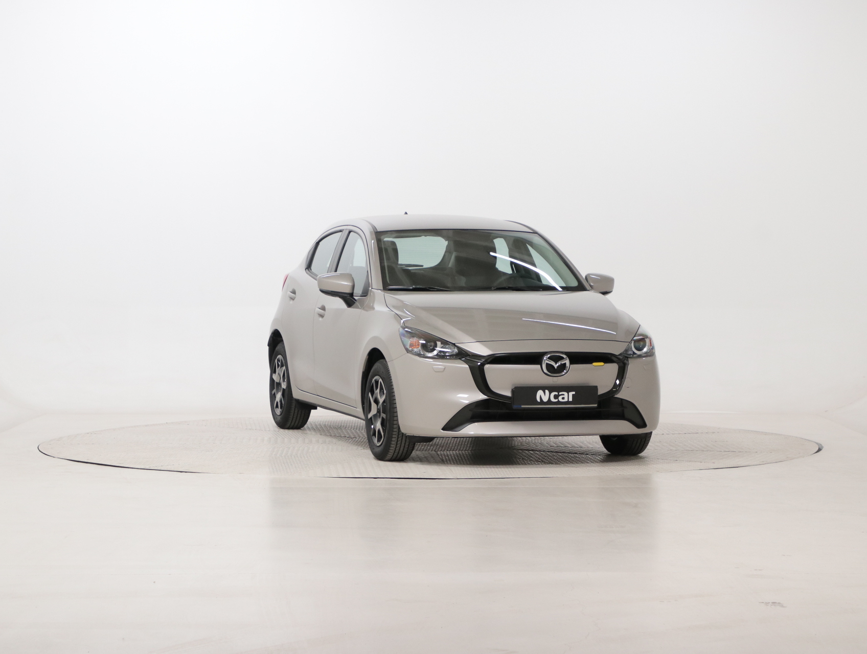 Mazda 2 Centre-Line
