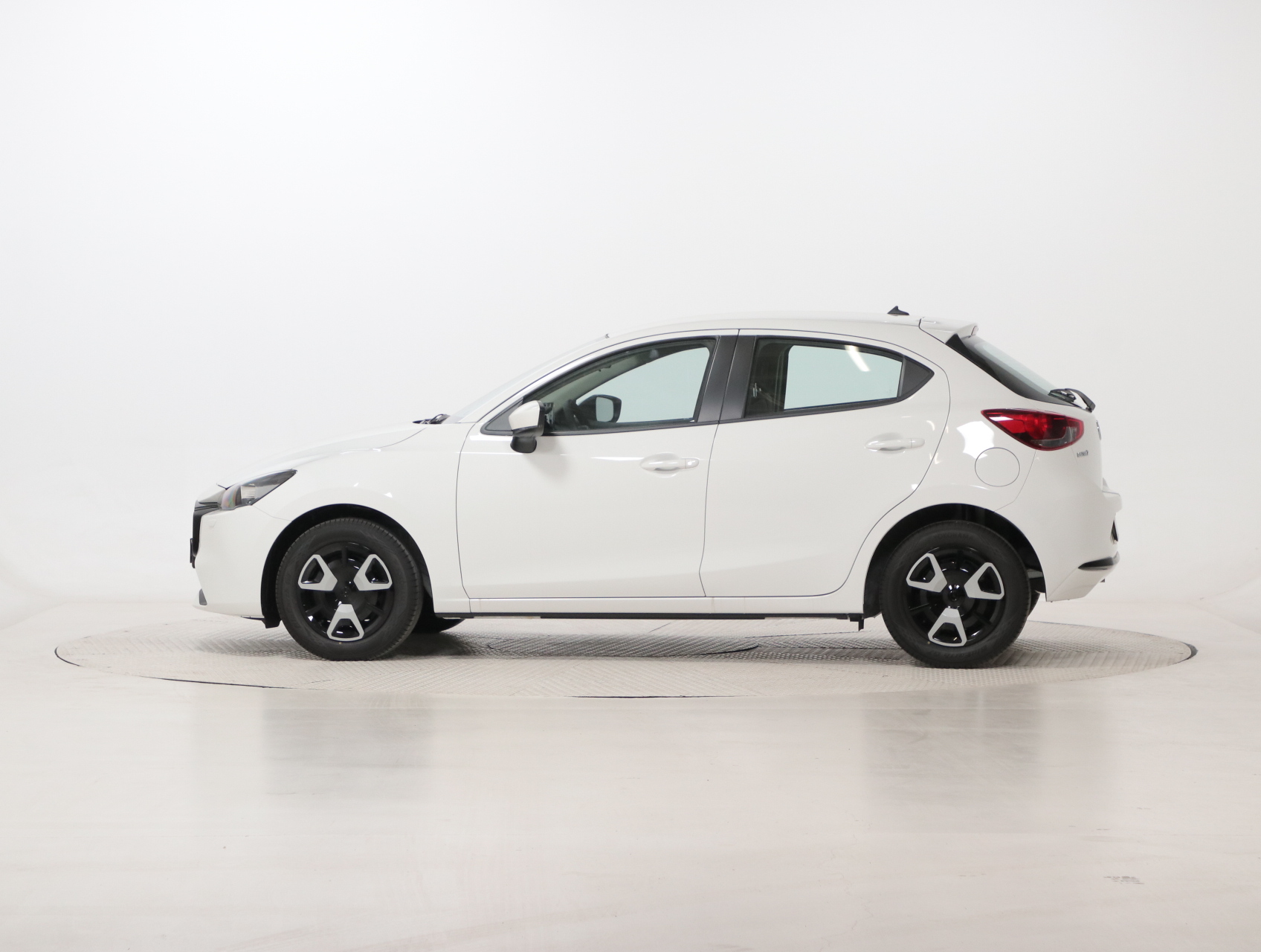 Mazda 2 Centre-Line