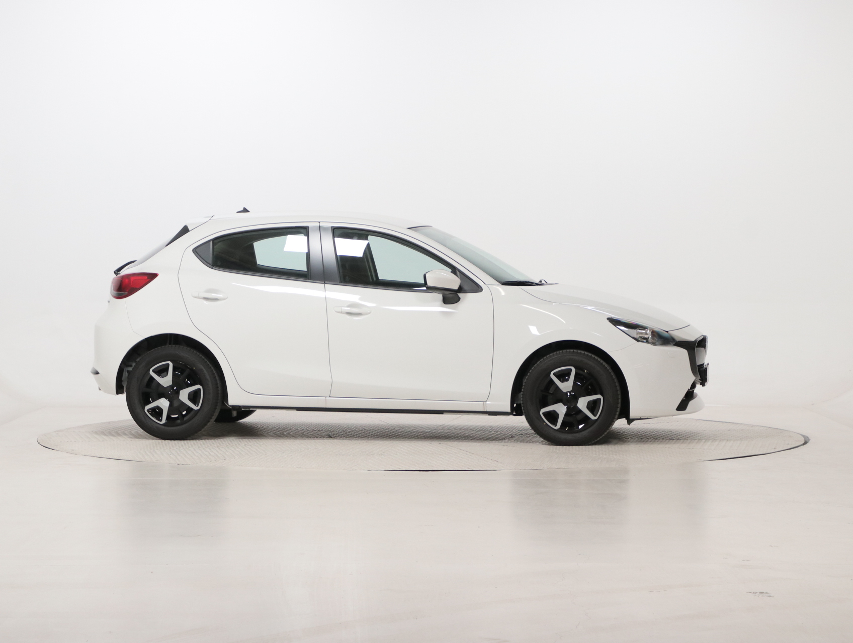 Mazda 2 Centre-Line