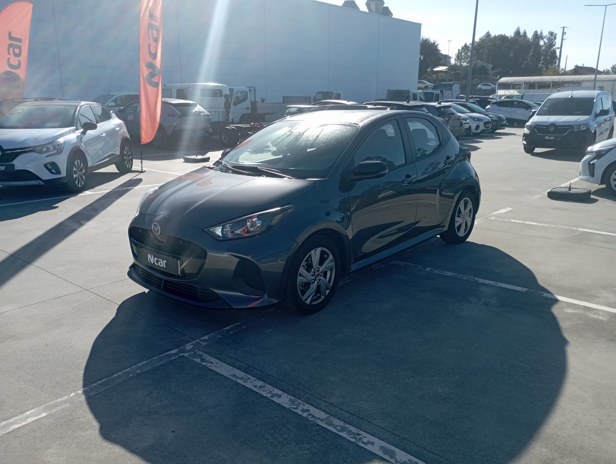 Mazda 2 Hybrid