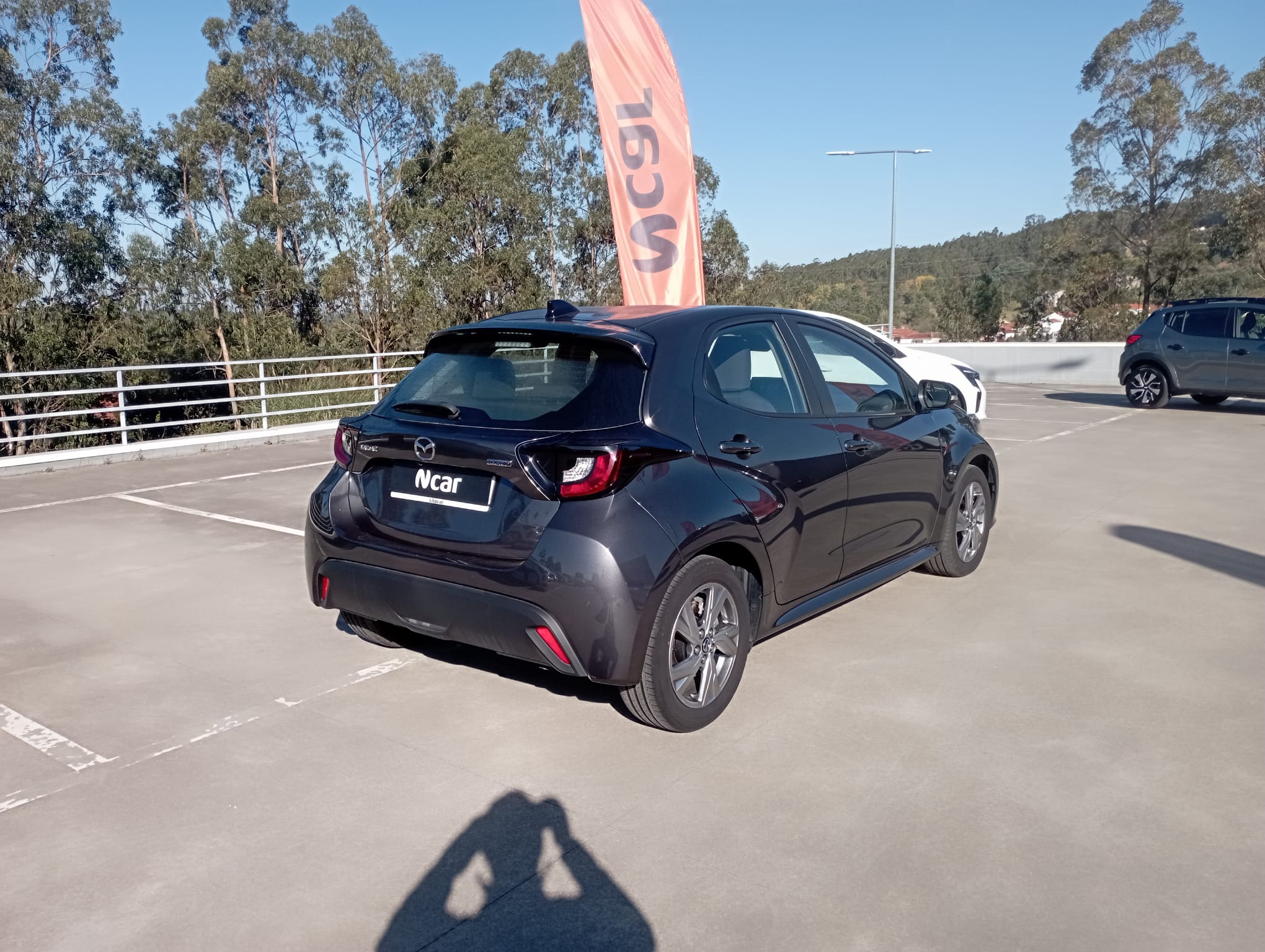 Mazda 2 Hybrid Agile
