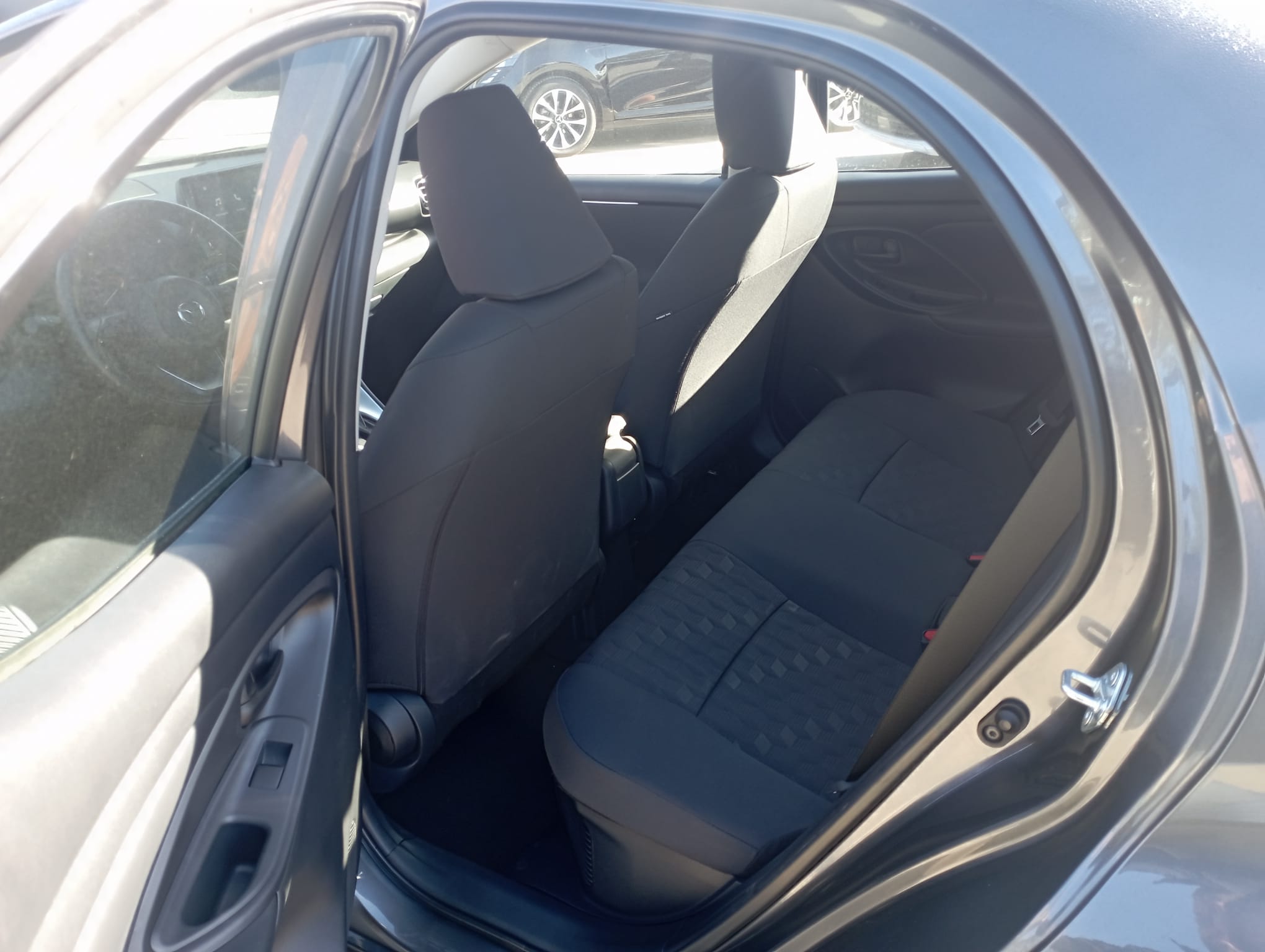 Mazda 2 Hybrid Agile