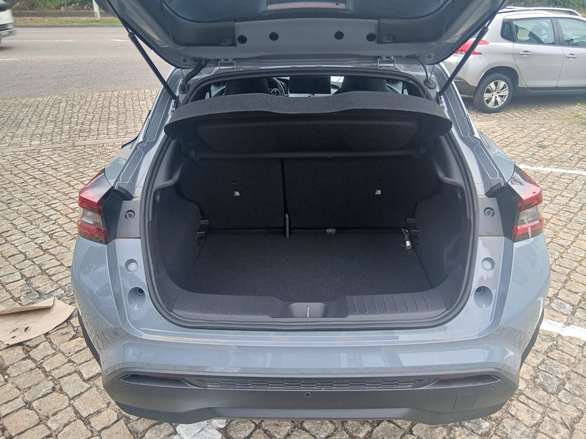 Nissan Juke N-Connecta HEV