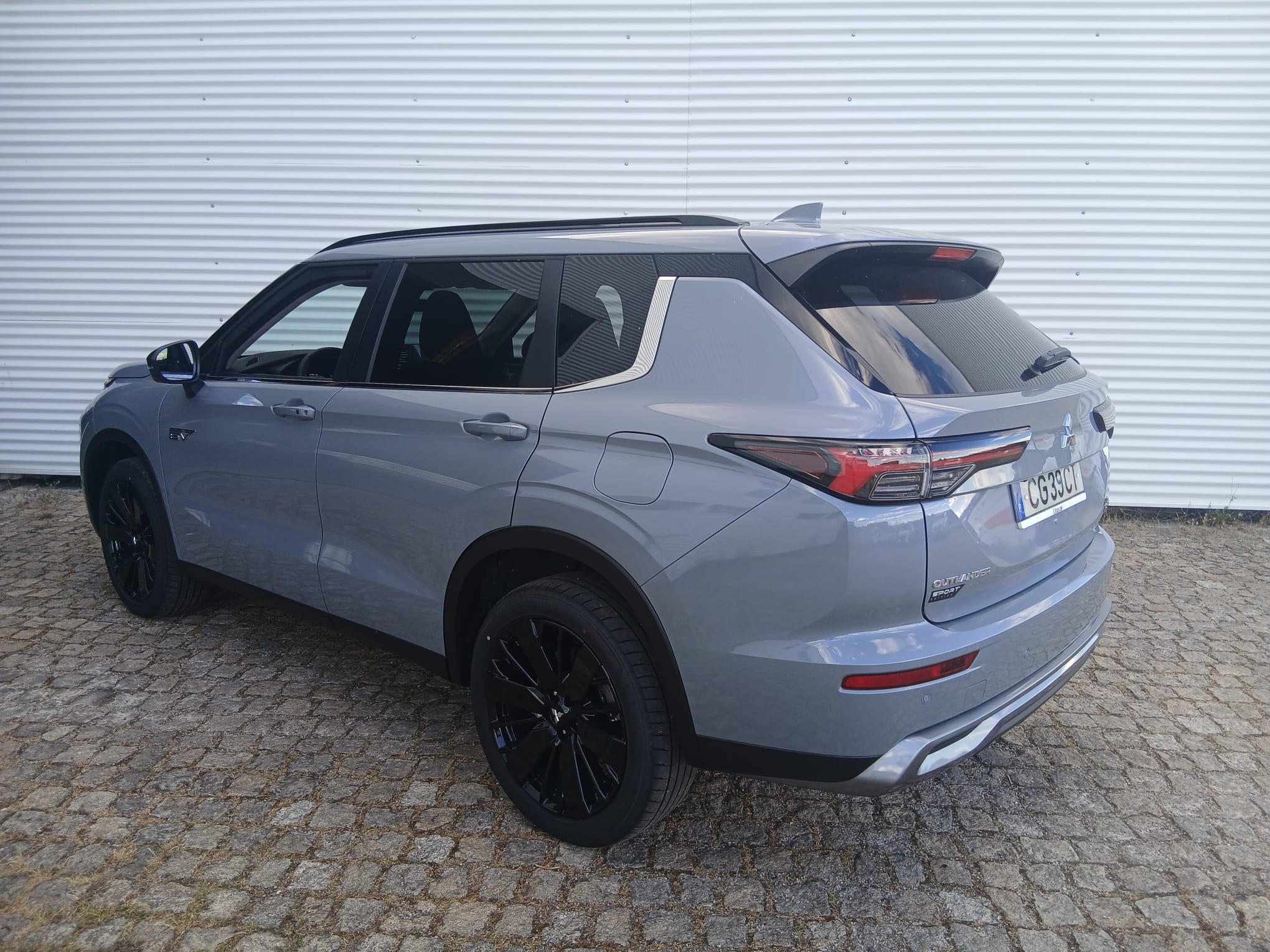 Mitsubishi Outlander Intense Phev